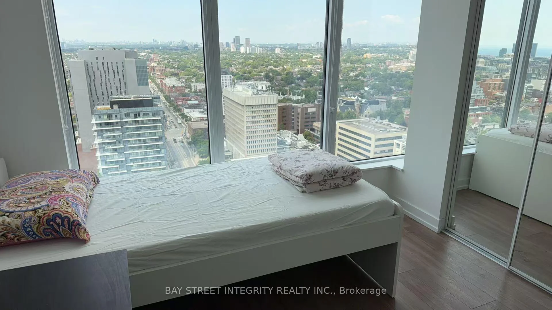 Photo 13 of Unit 2803, 203 College Street, Toronto, Kensington-Chinatown — HOMEH