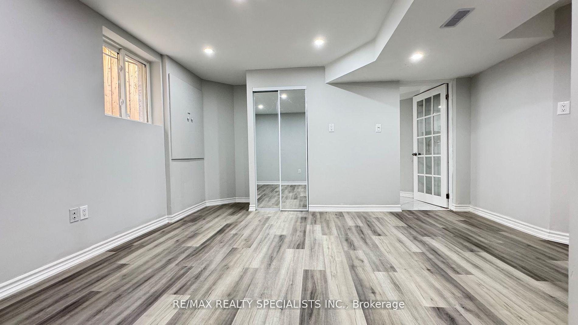 Photo 10 of Unit Lower 2-B, 3 Lennon Trail, Brampton, Fletcher's Creek South — HOMEH