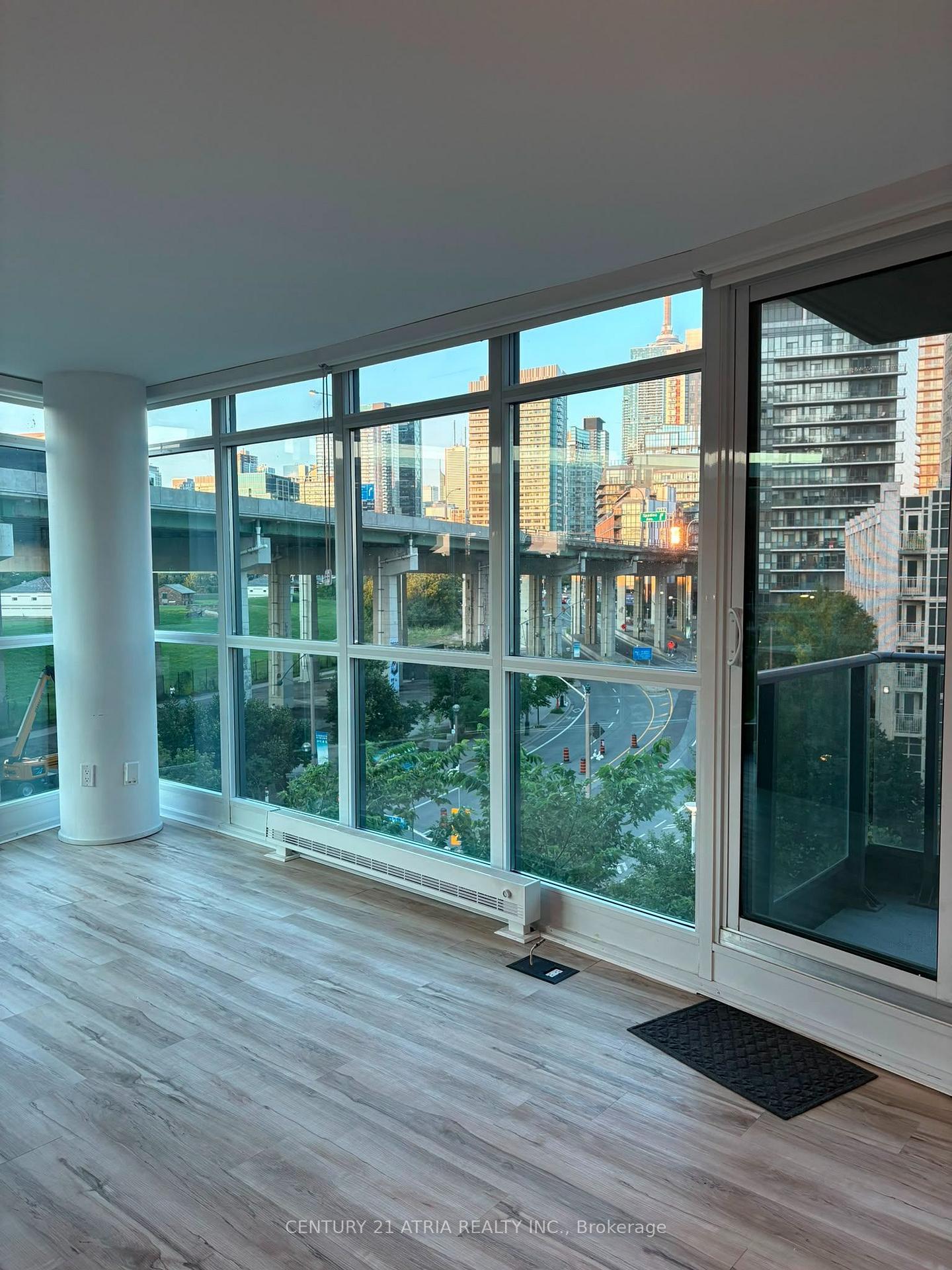 Photo 6 of Unit 574, 209 Fort York Boulevard SE, Toronto, Niagara — HOMEH