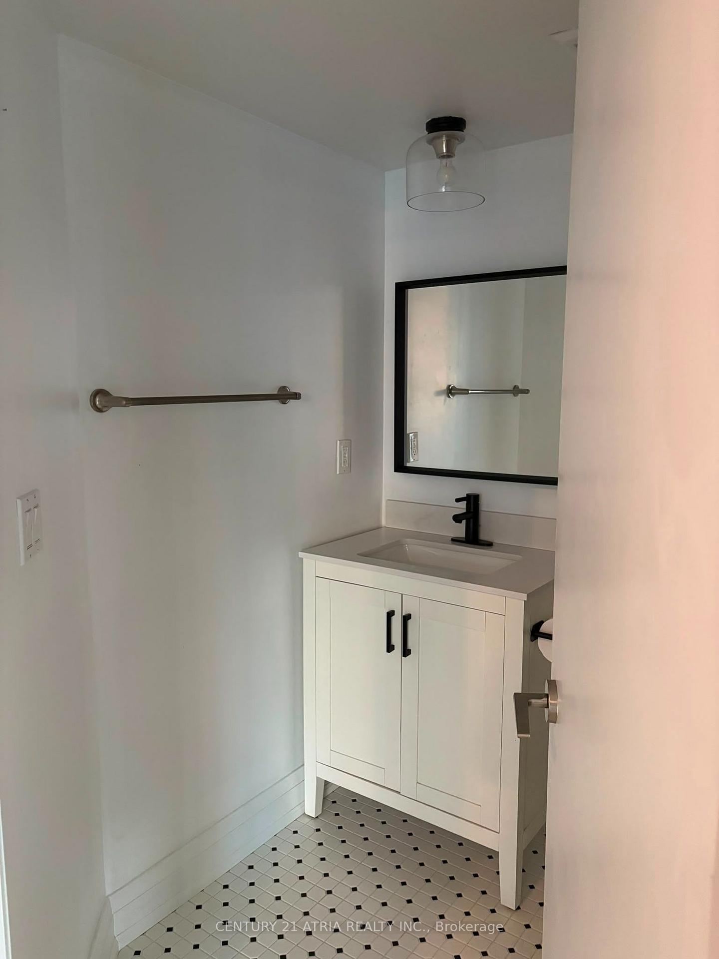 Photo 10 of Unit 574, 209 Fort York Boulevard SE, Toronto, Niagara — HOMEH