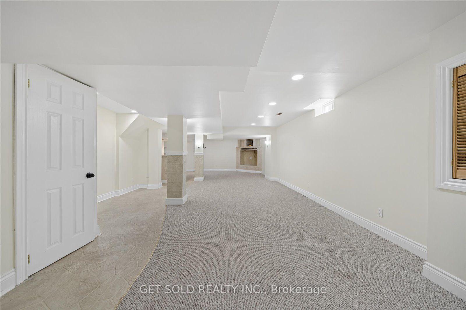 Photo 39 of 122 Medland Avenue, Whitby, Williamsburg — HOMEH