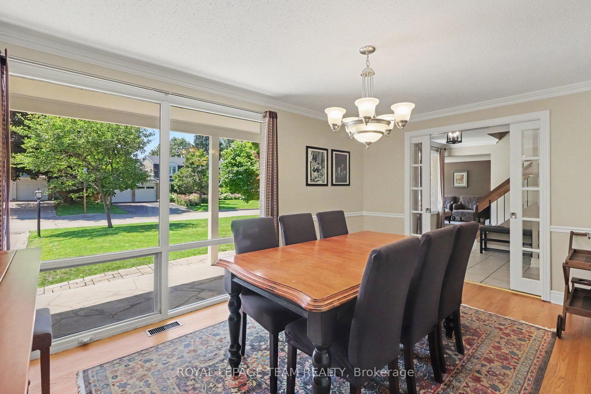 Photo 8 of 23 Sioux Crescent, Ottawa, Bruce Farm/Graham Park/Qualicum/Bellands — HOMEH