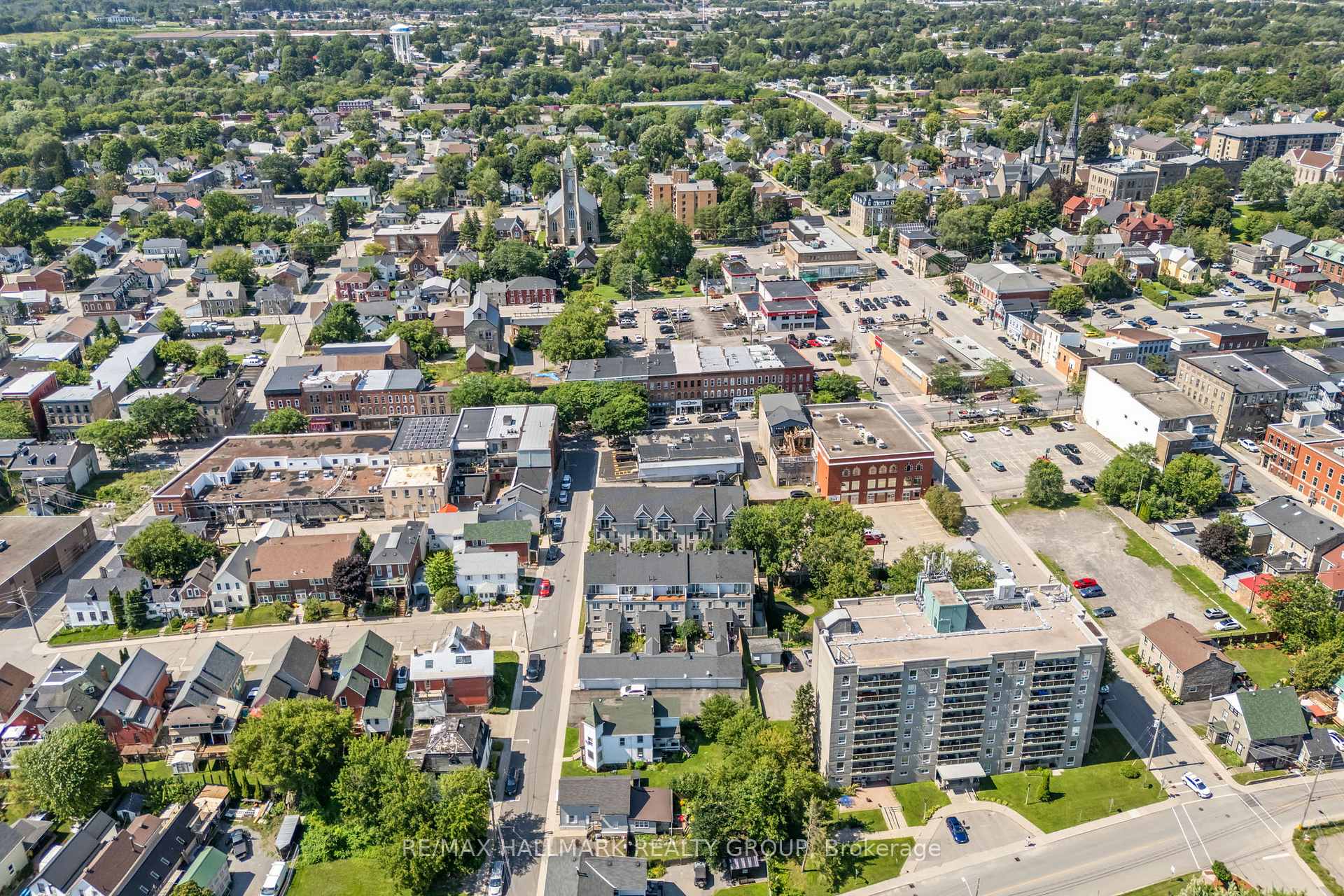 Photo 45 of 4 Sherman Lane, Brockville, Brockville — HOMEH