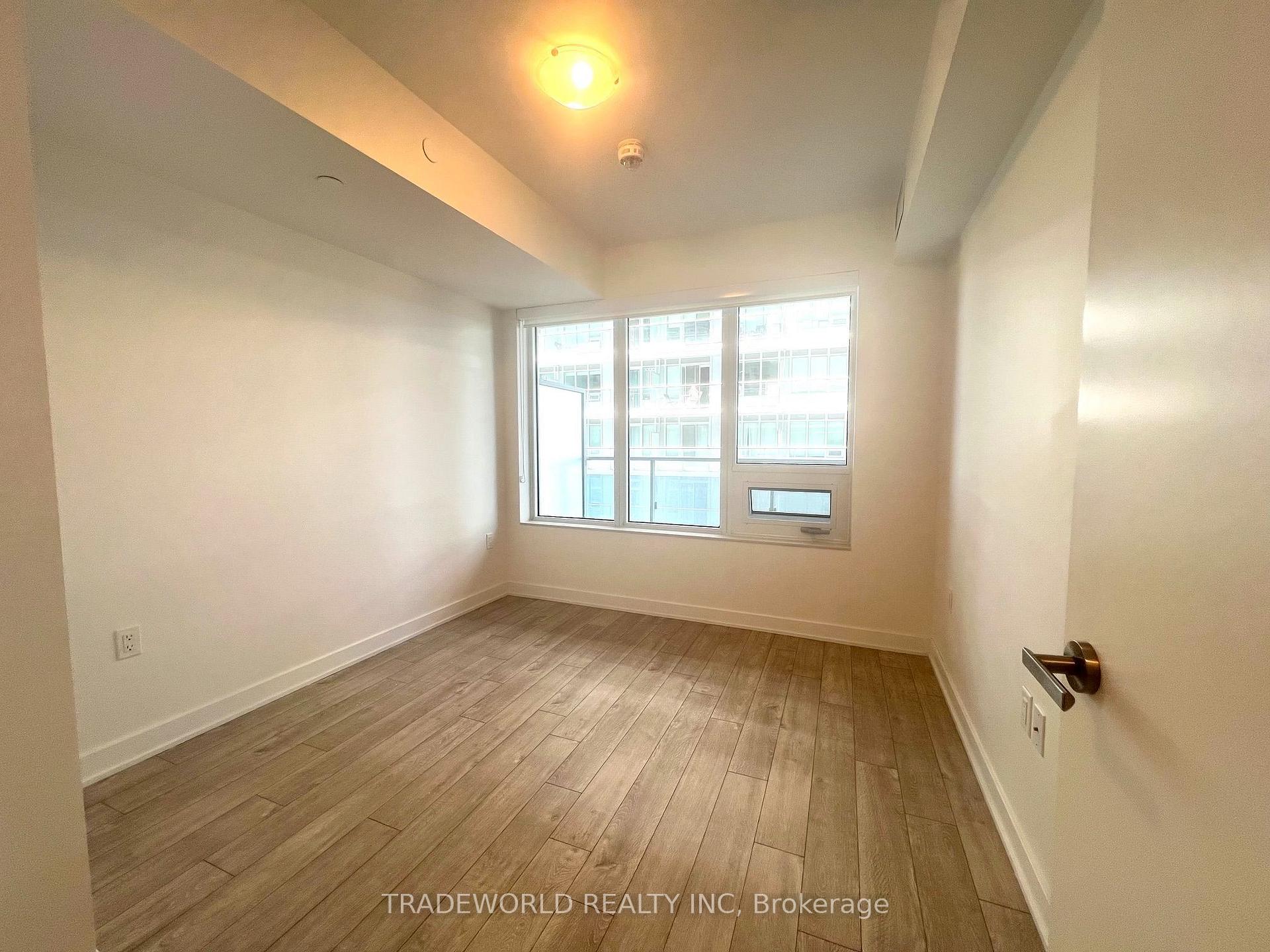 Photo 4 of Unit 2701, 195 Redpath Avenue, Toronto, Mount Pleasant West — HOMEH