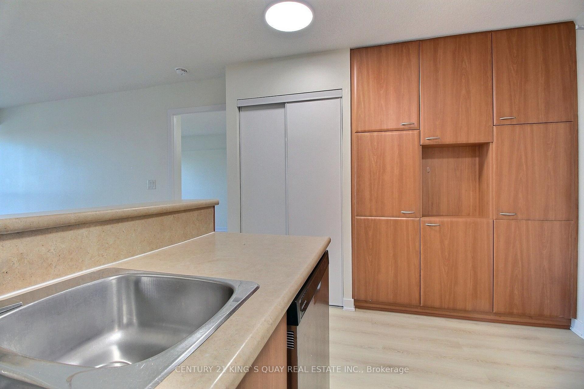 Photo 8 of Unit 2009, 36 Lee Centre Drive, Scarborough, Woburn — HOMEH