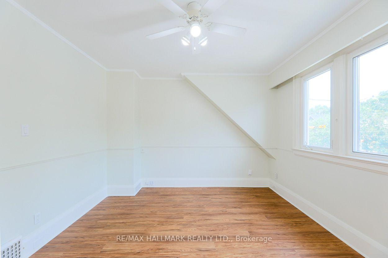 Photo 8 of Unit Upper, 2159 Gerrard Street E, Toronto, East End-Danforth — HOMEH