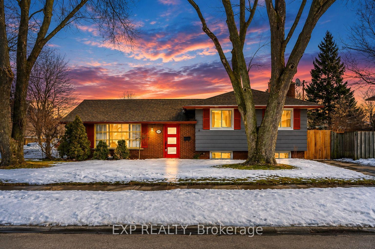 Photo 1 of 33 Fairlawn Road, Kitchener, Vanier - Kitchener — HOMEH