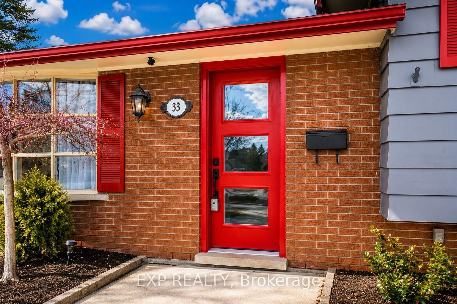 Photo 4 of 33 Fairlawn Road, Kitchener, Vanier - Kitchener — HOMEH
