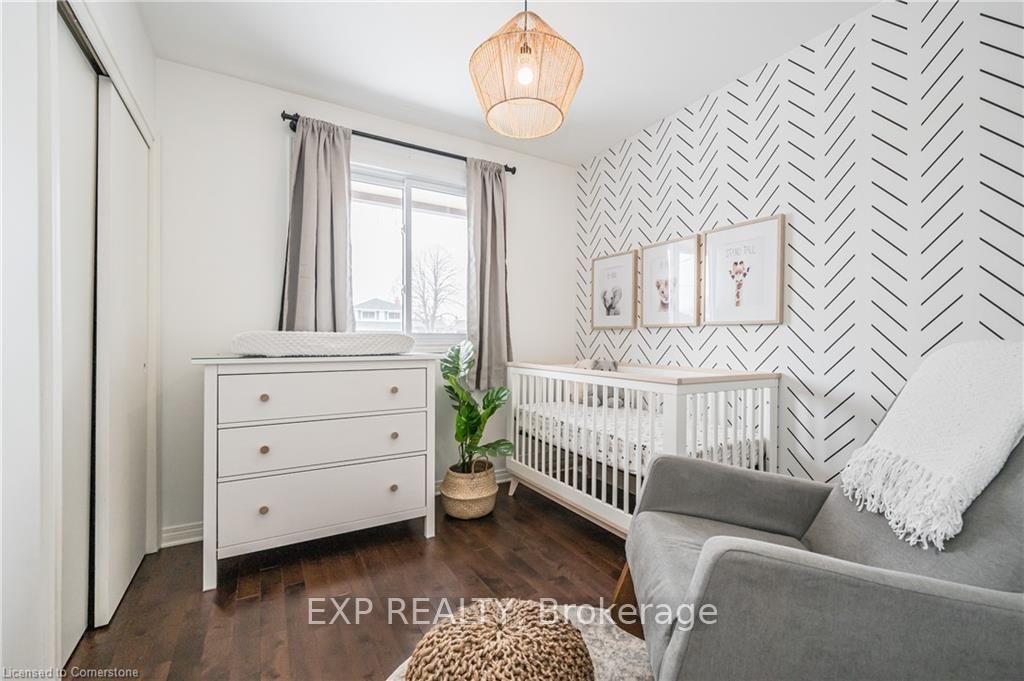 Photo 19 of 33 Fairlawn Road, Kitchener, Vanier - Kitchener — HOMEH