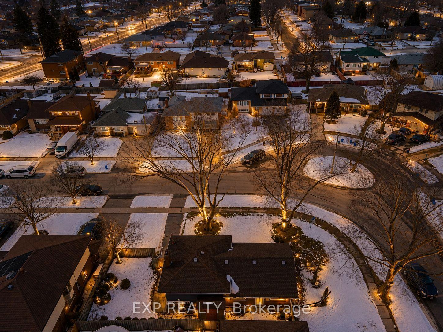 Photo 43 of 33 Fairlawn Road, Kitchener, Vanier - Kitchener — HOMEH