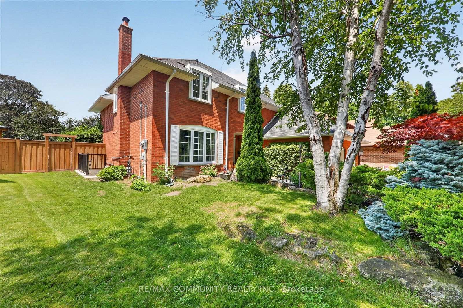 Photo 2 of 3 Brigadier Place, Scarborough, Centennial Scarborough — HOMEH