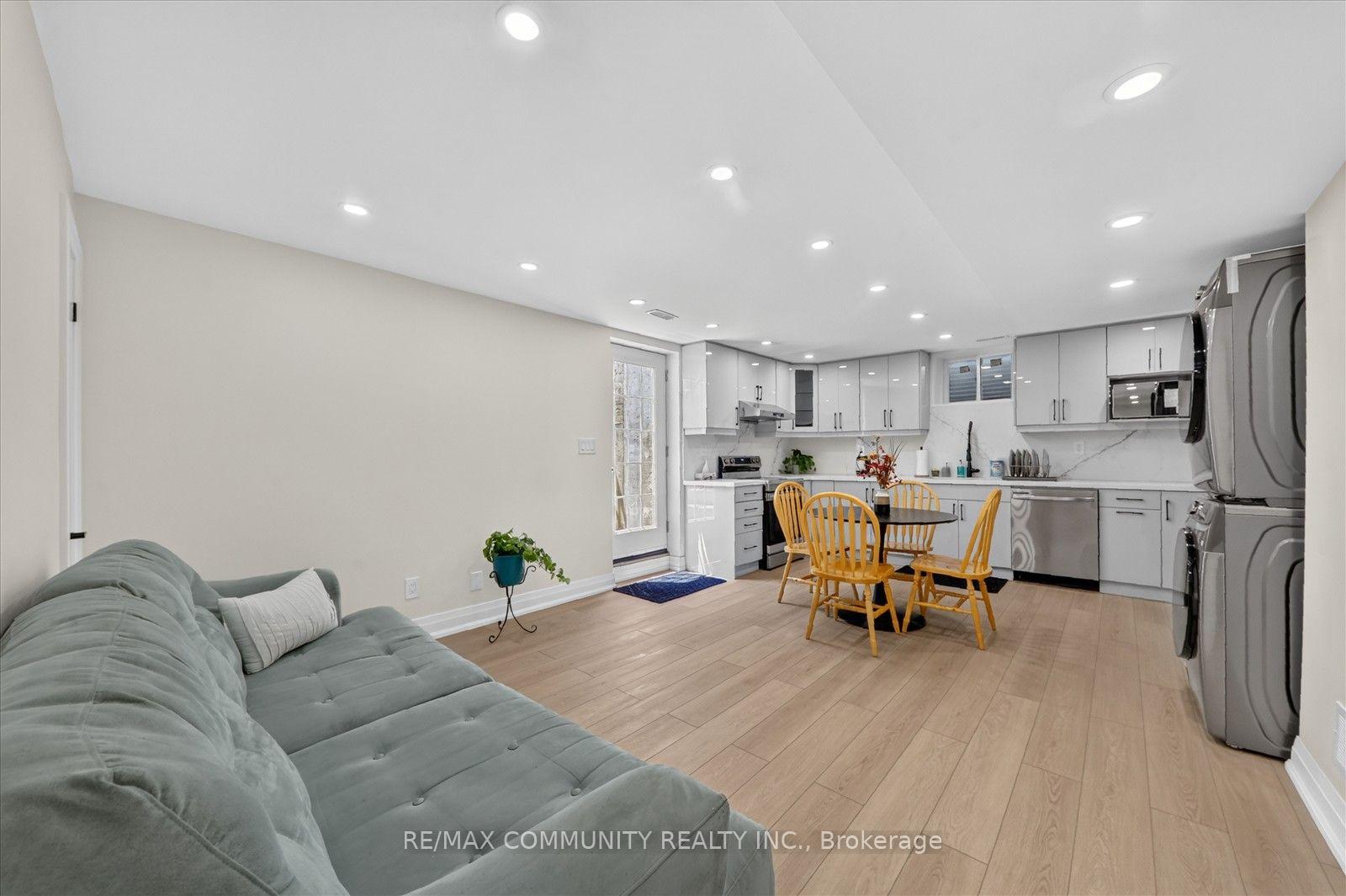 Photo 3 of 3 Brigadier Place, Scarborough, Centennial Scarborough — HOMEH
