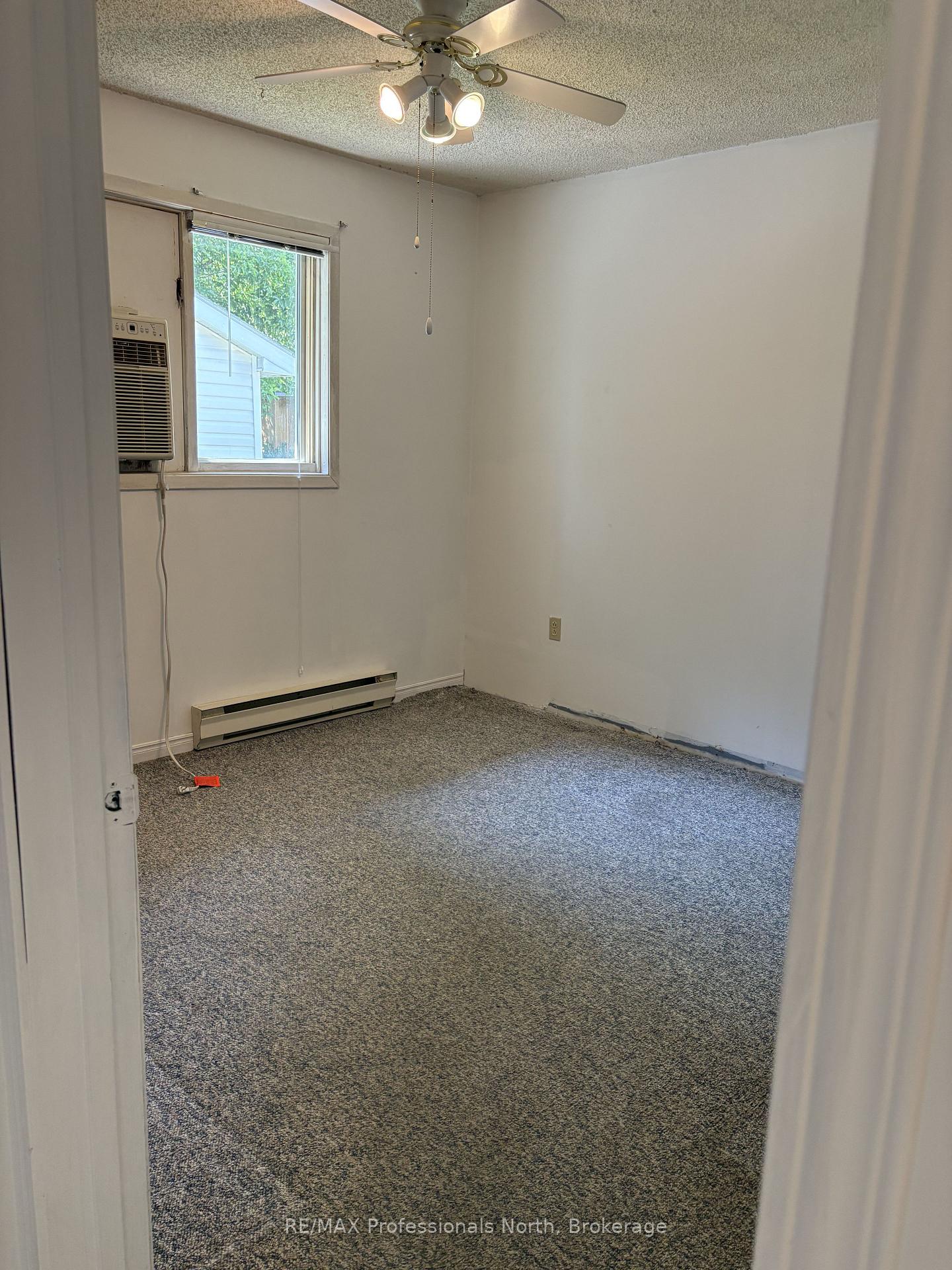 Photo 18 of 4 North Street N, Bracebridge, Monck (Bracebridge) — HOMEH