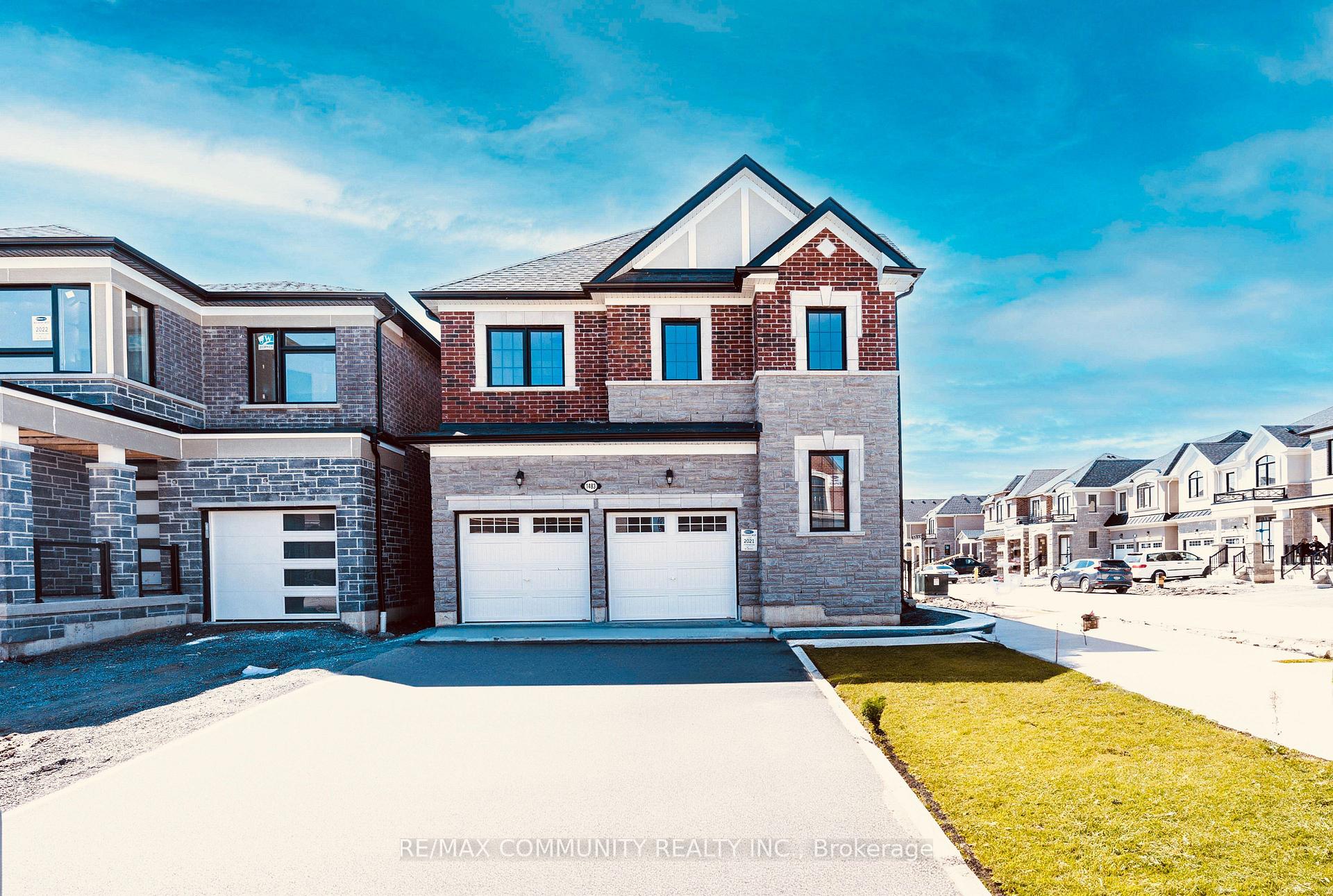 Photo 1 of 1483 Mockingbird Square, Pickering, Rural Pickering — HOMEH