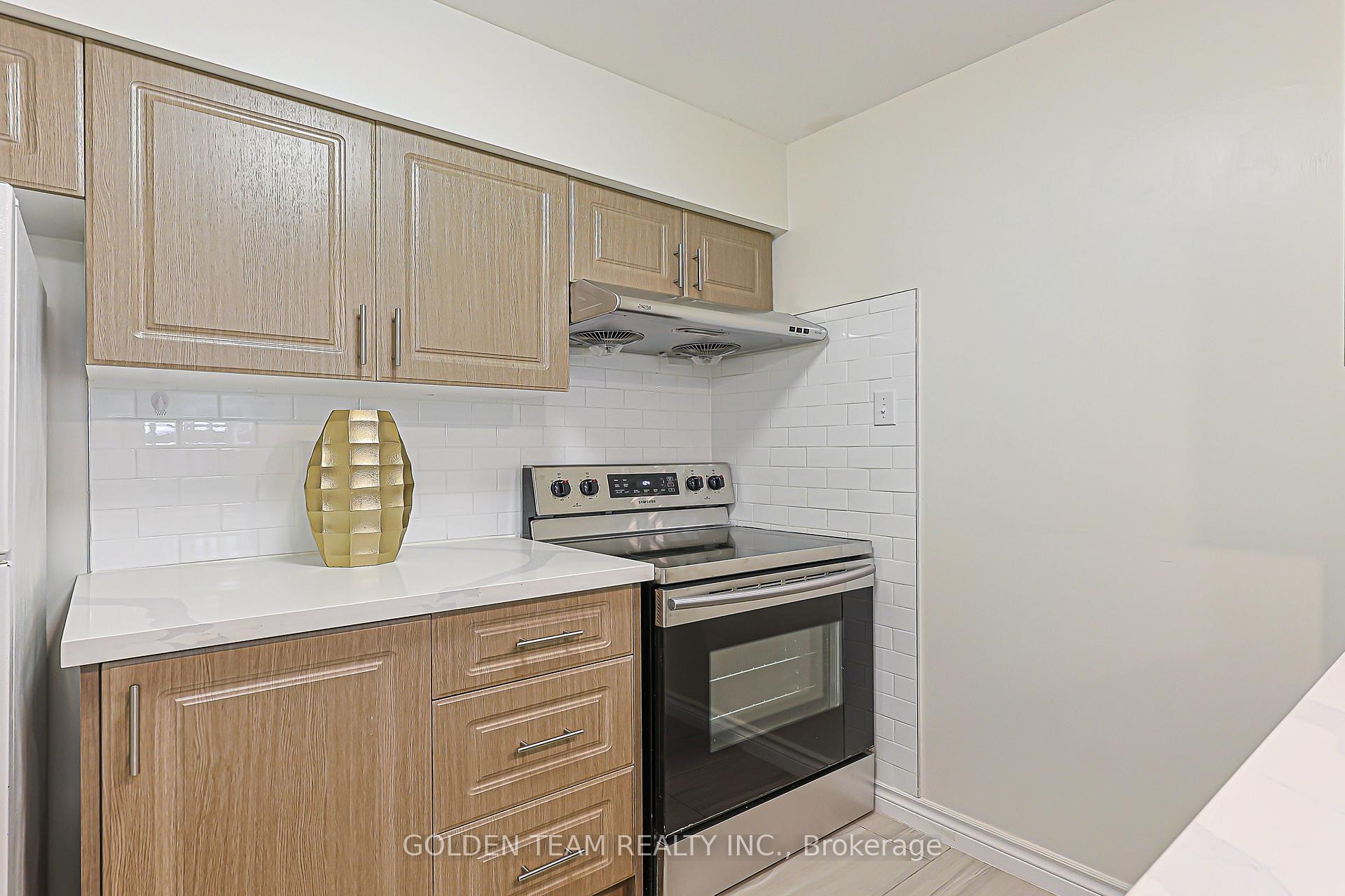 Photo 15 of Unit 621, 80 Saint Patrick Street, Toronto, Kensington-Chinatown — HOMEH