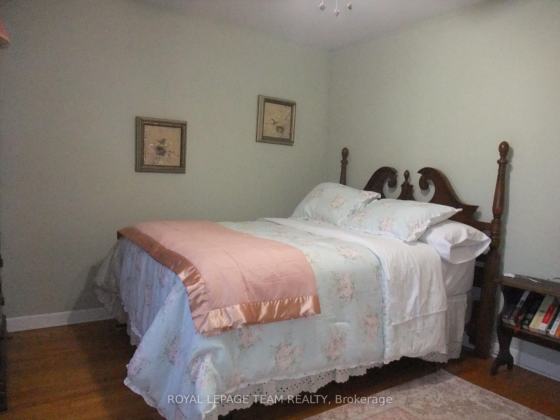 Photo 25 of 32 Gary Crescent, Arnprior, Arnprior — HOMEH