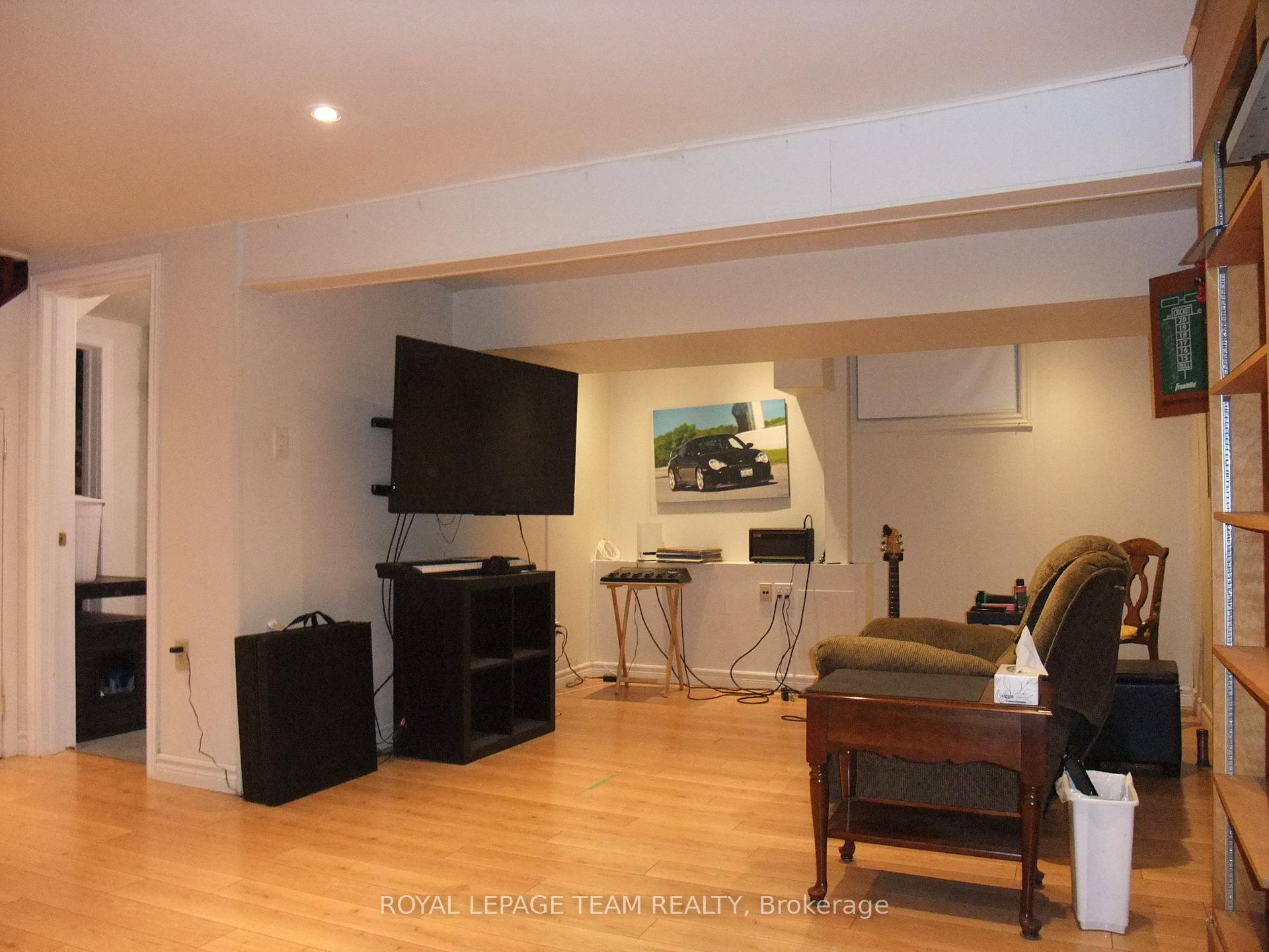 Photo 32 of 32 Gary Crescent, Arnprior, Arnprior — HOMEH