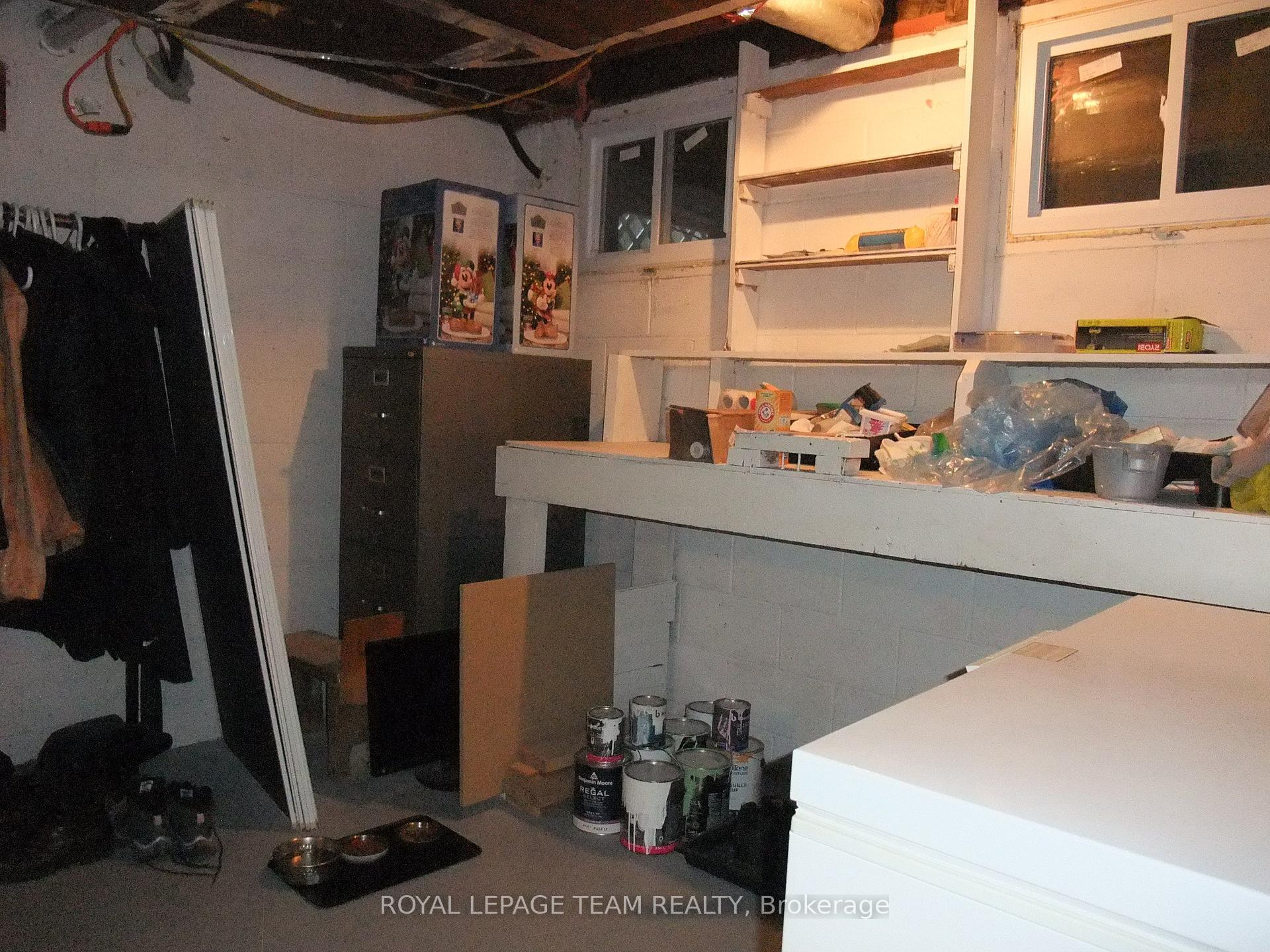 Photo 36 of 32 Gary Crescent, Arnprior, Arnprior — HOMEH