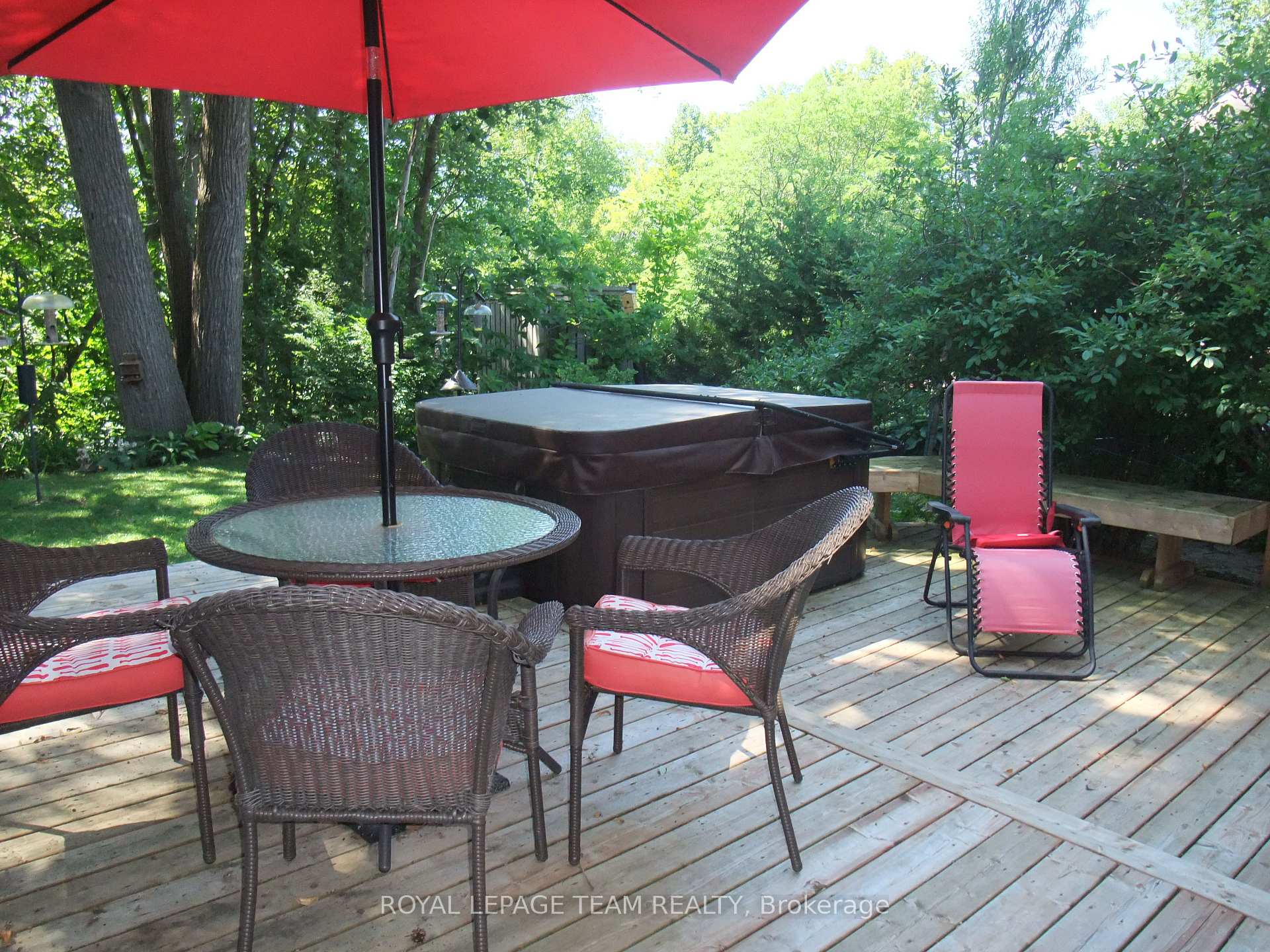 Photo 41 of 32 Gary Crescent, Arnprior, Arnprior — HOMEH