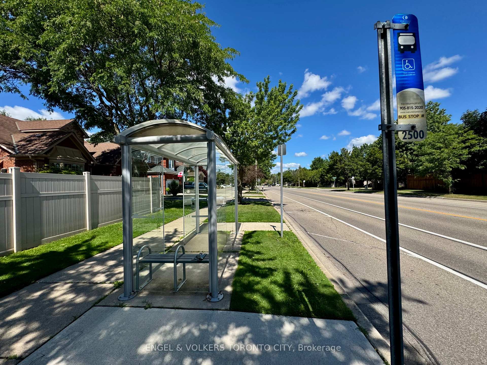 Photo 31 of 2052 Oak Bliss Crescent, Oakville, West Oak Trails — HOMEH