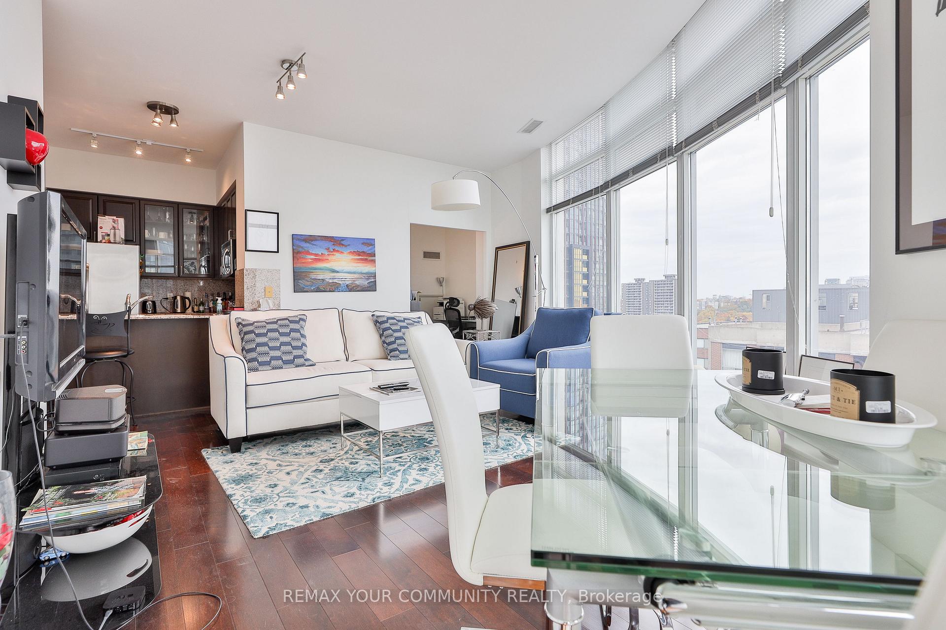 Photo 12 of Unit Ph 201, 8 Scollard Street, Toronto, The Annex — HOMEH