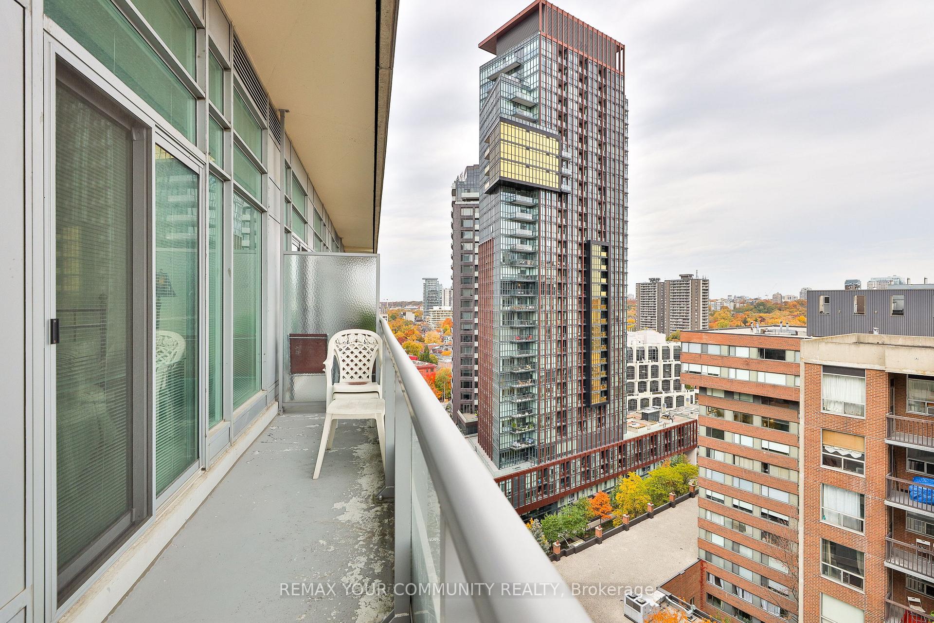 Photo 21 of Unit Ph 201, 8 Scollard Street, Toronto, The Annex — HOMEH