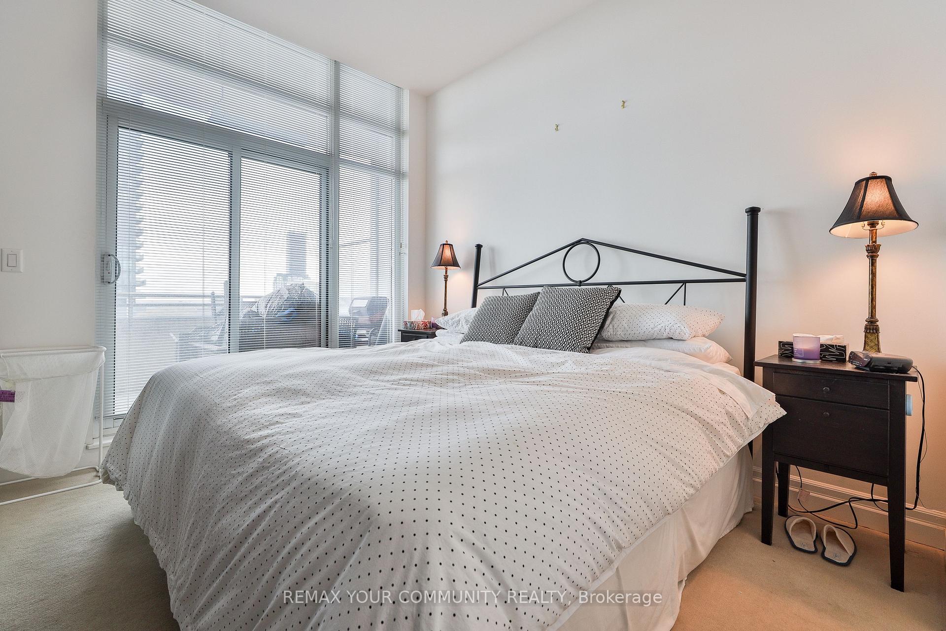 Photo 24 of Unit Ph 201, 8 Scollard Street, Toronto, The Annex — HOMEH