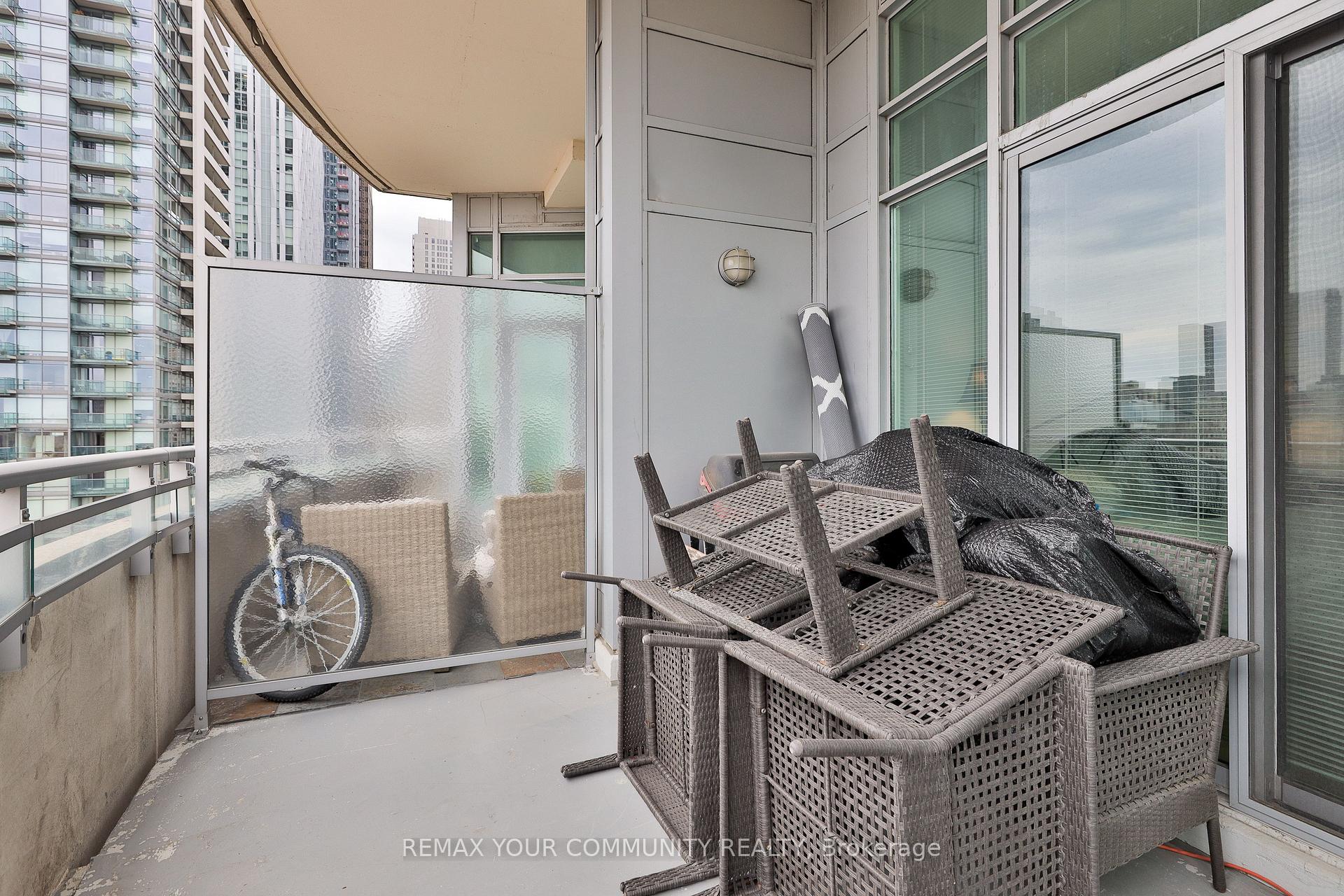 Photo 31 of Unit Ph 201, 8 Scollard Street, Toronto, The Annex — HOMEH
