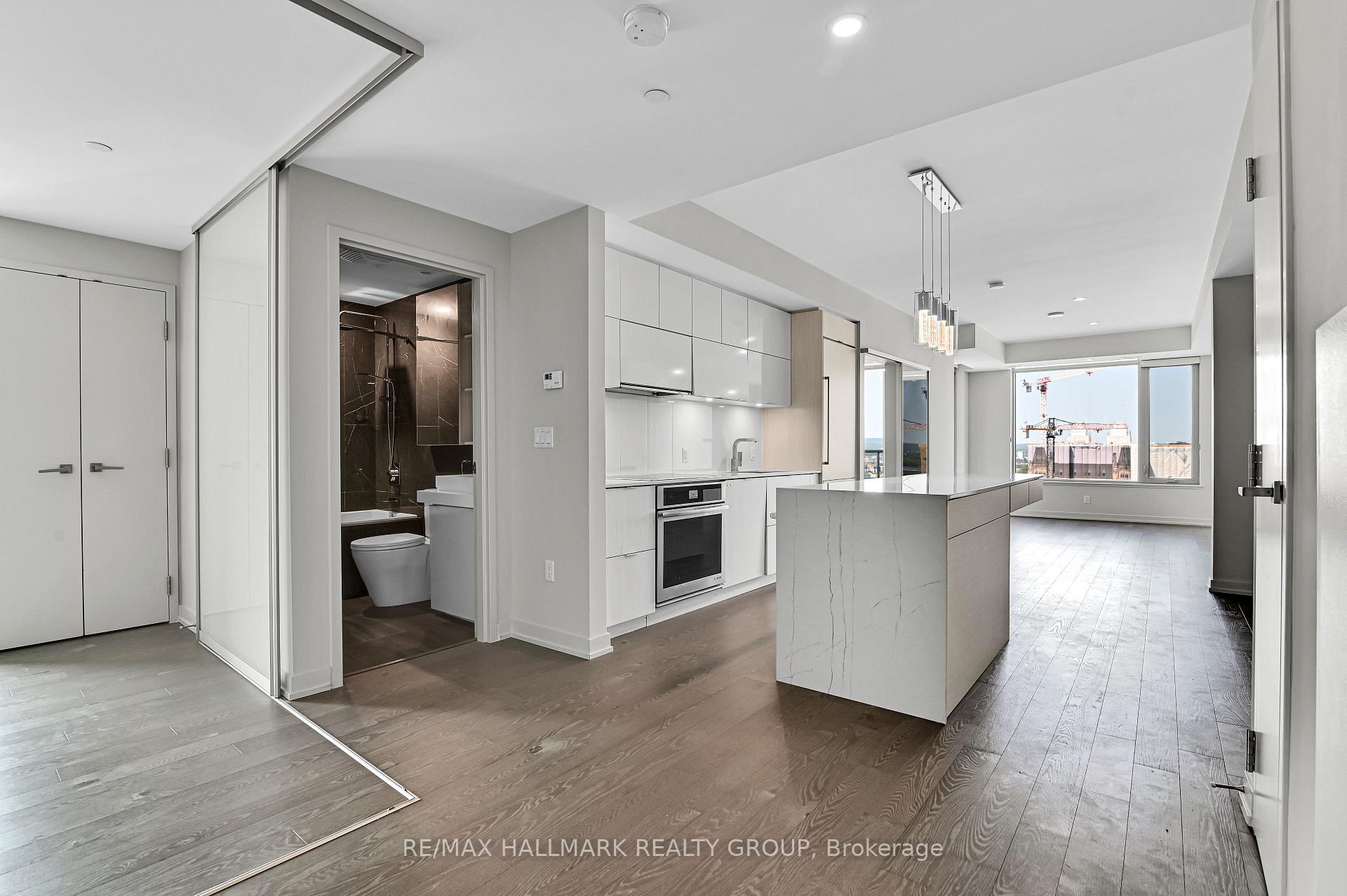 Photo 15 of Unit 1504, 101 Queen Street, Ottawa, Ottawa Centre — HOMEH