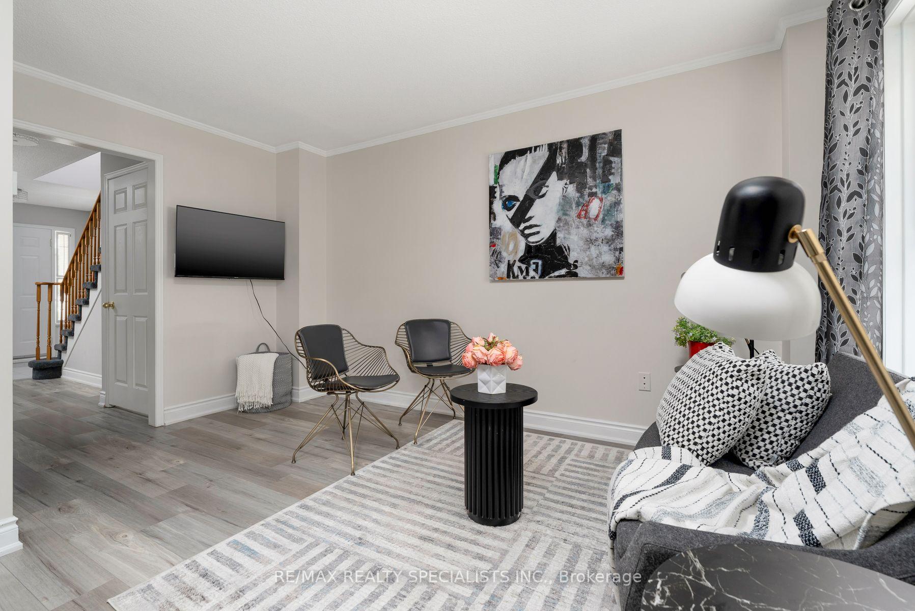 Photo 9 of 6803 Bansbridge Crescent, Mississauga, Lisgar — HOMEH