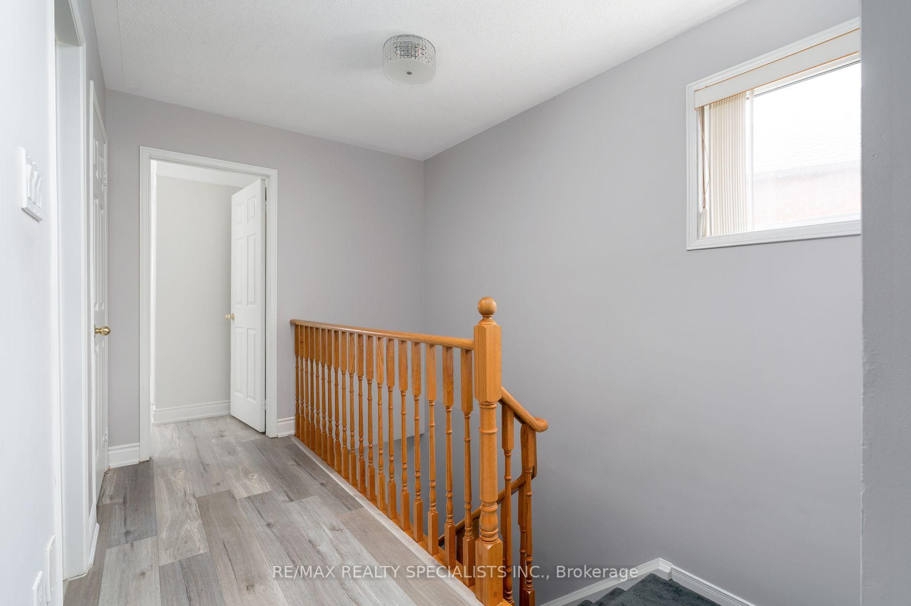 Photo 33 of 6803 Bansbridge Crescent, Mississauga, Lisgar — HOMEH