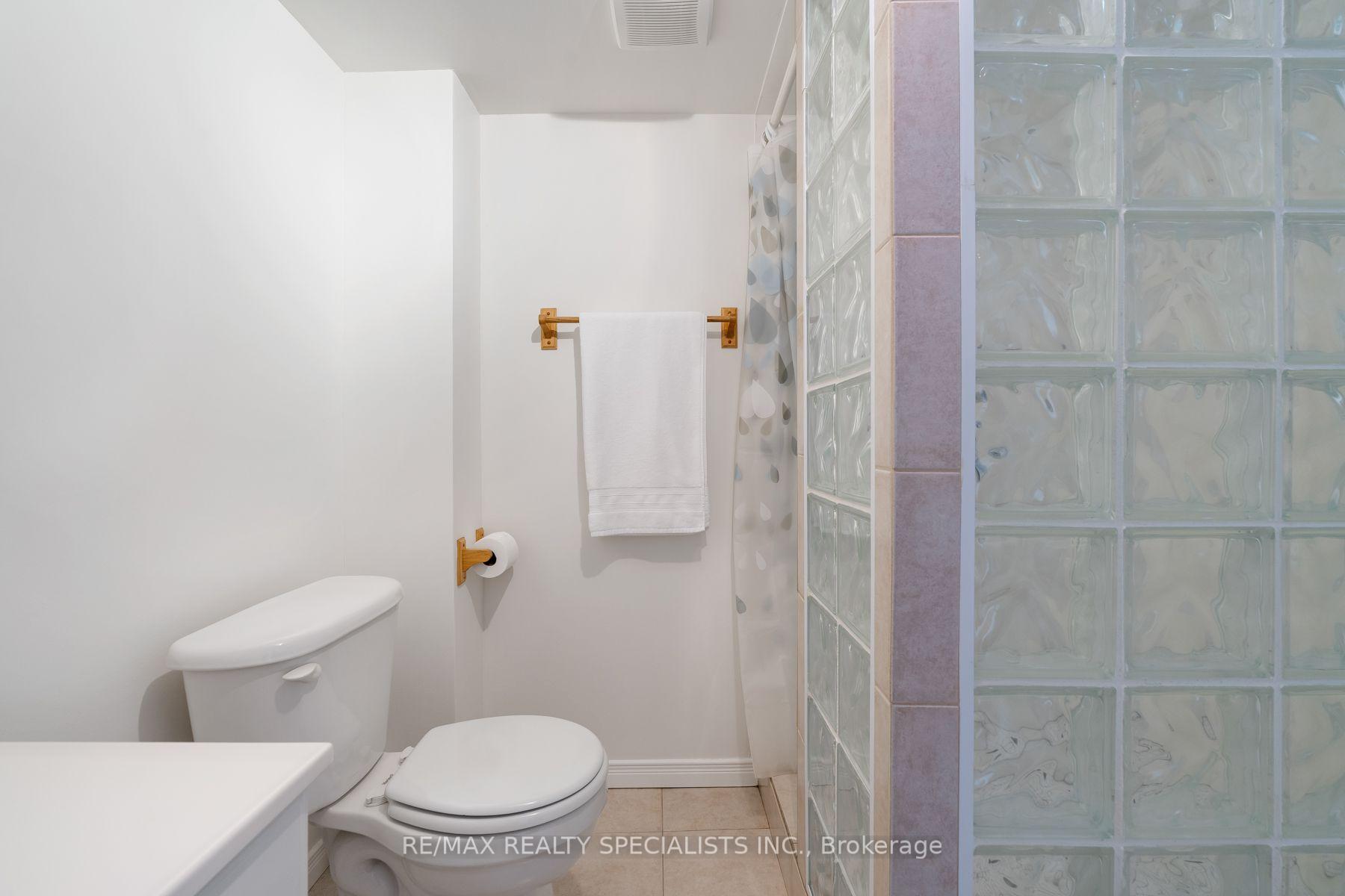 Photo 41 of 6803 Bansbridge Crescent, Mississauga, Lisgar — HOMEH