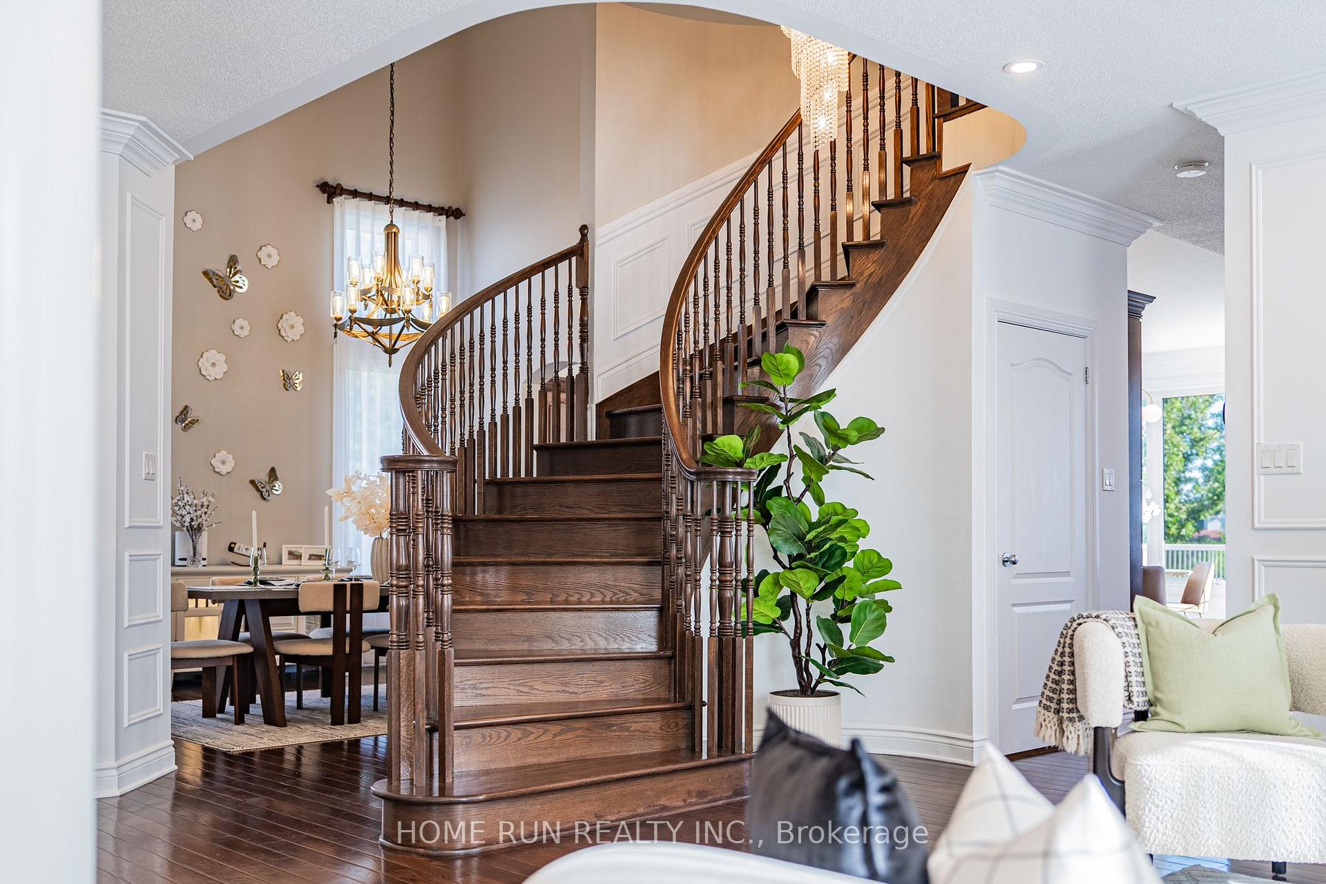 Photo 9 of 233 Marjan Crescent, Ottawa, Barrhaven - Hearts Desire — HOMEH