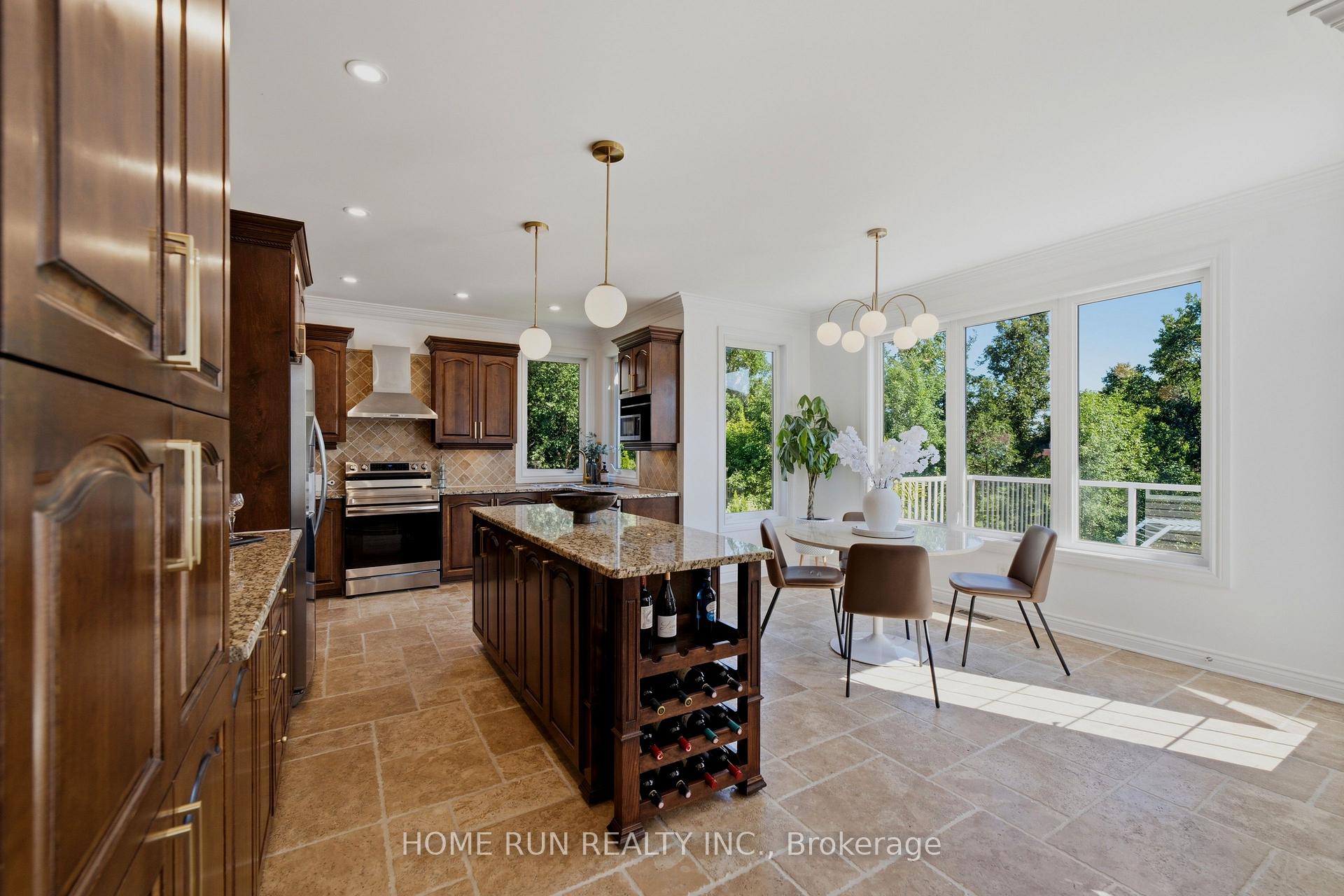 Photo 20 of 233 Marjan Crescent, Ottawa, Barrhaven - Hearts Desire — HOMEH