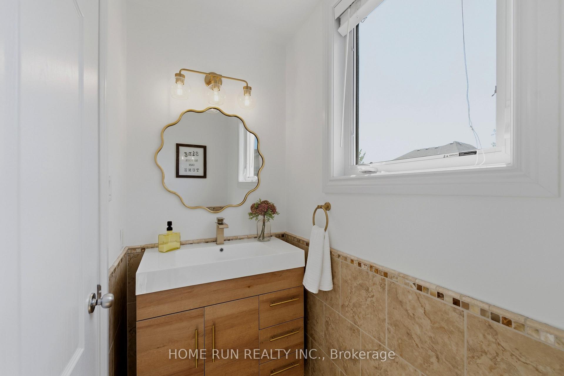 Photo 27 of 233 Marjan Crescent, Ottawa, Barrhaven - Hearts Desire — HOMEH