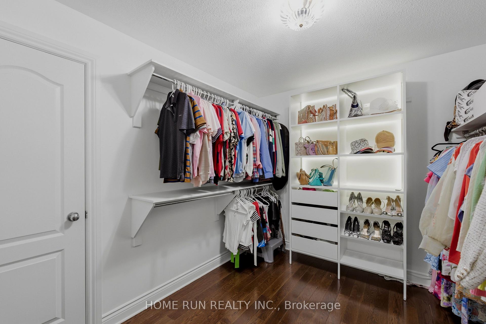 Photo 34 of 233 Marjan Crescent, Ottawa, Barrhaven - Hearts Desire — HOMEH