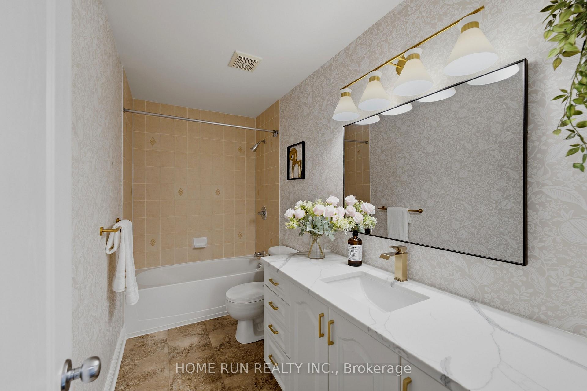 Photo 38 of 233 Marjan Crescent, Ottawa, Barrhaven - Hearts Desire — HOMEH