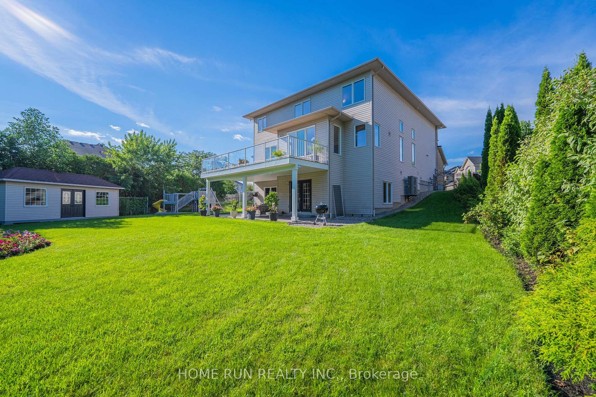 Photo 50 of 233 Marjan Crescent, Ottawa, Barrhaven - Hearts Desire — HOMEH