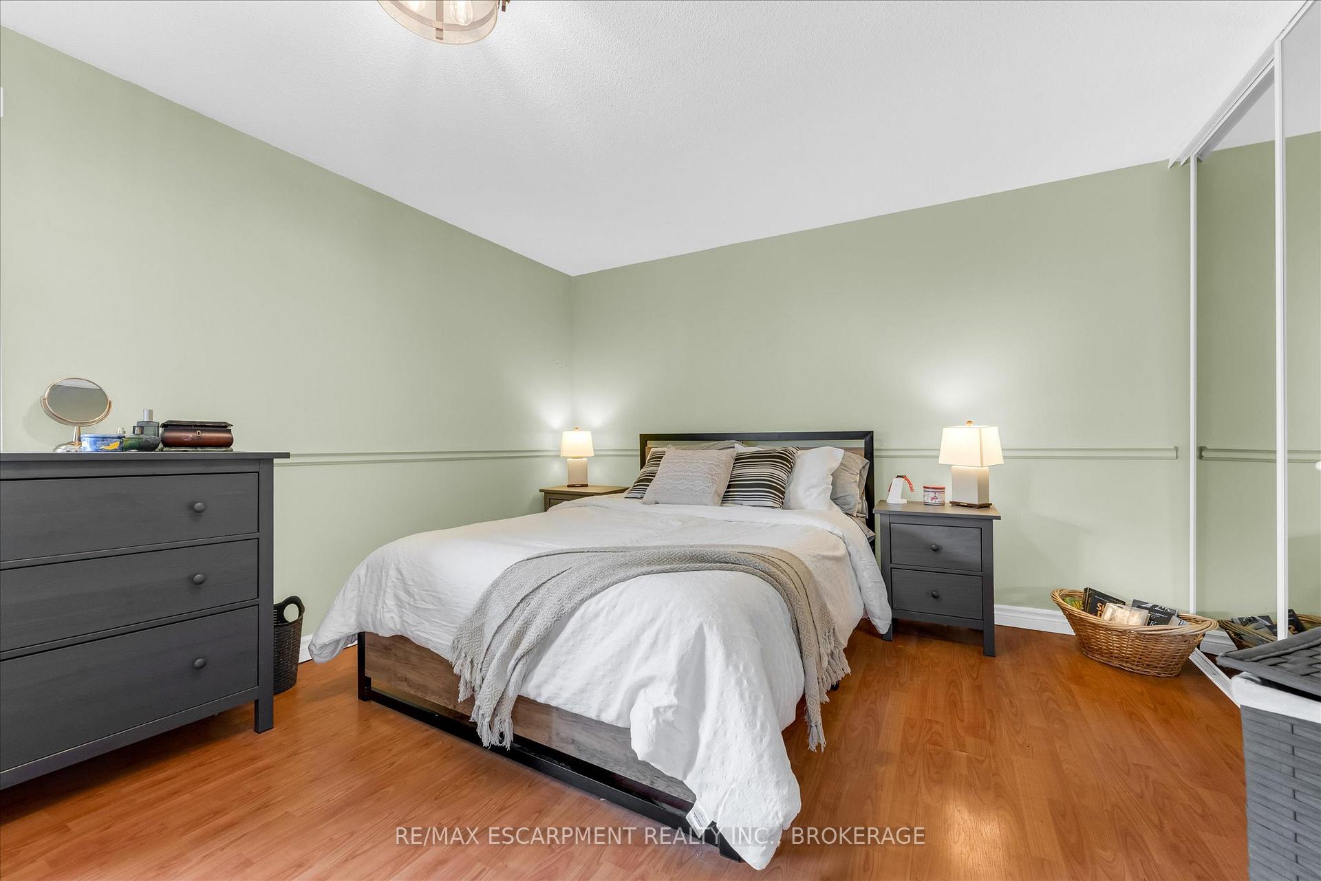 Photo 17 of Unit 97, 77 Linwell Road, St. Catharines, Lakeport — HOMEH