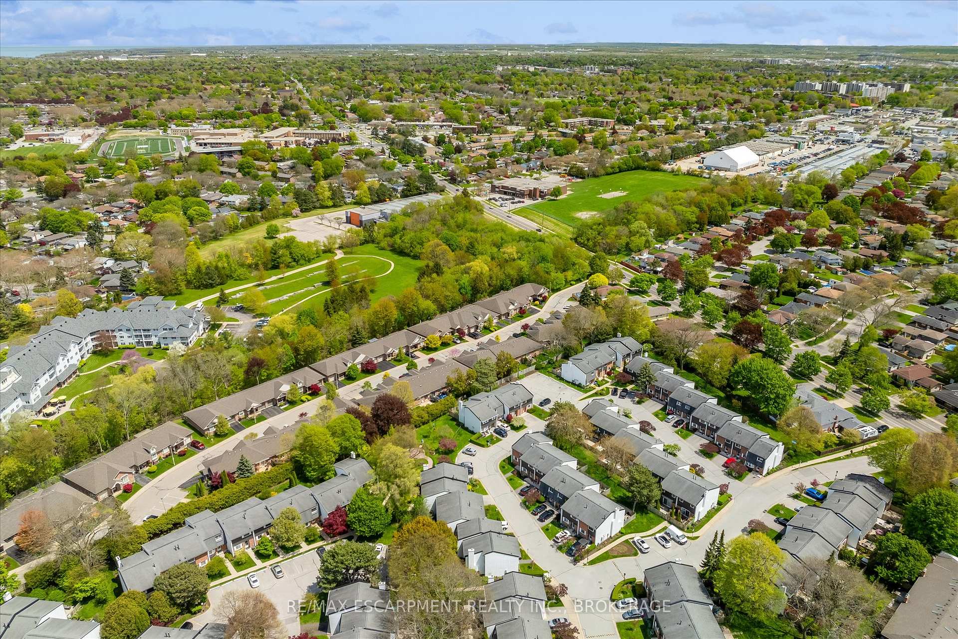 Photo 35 of Unit 97, 77 Linwell Road, St. Catharines, Lakeport — HOMEH