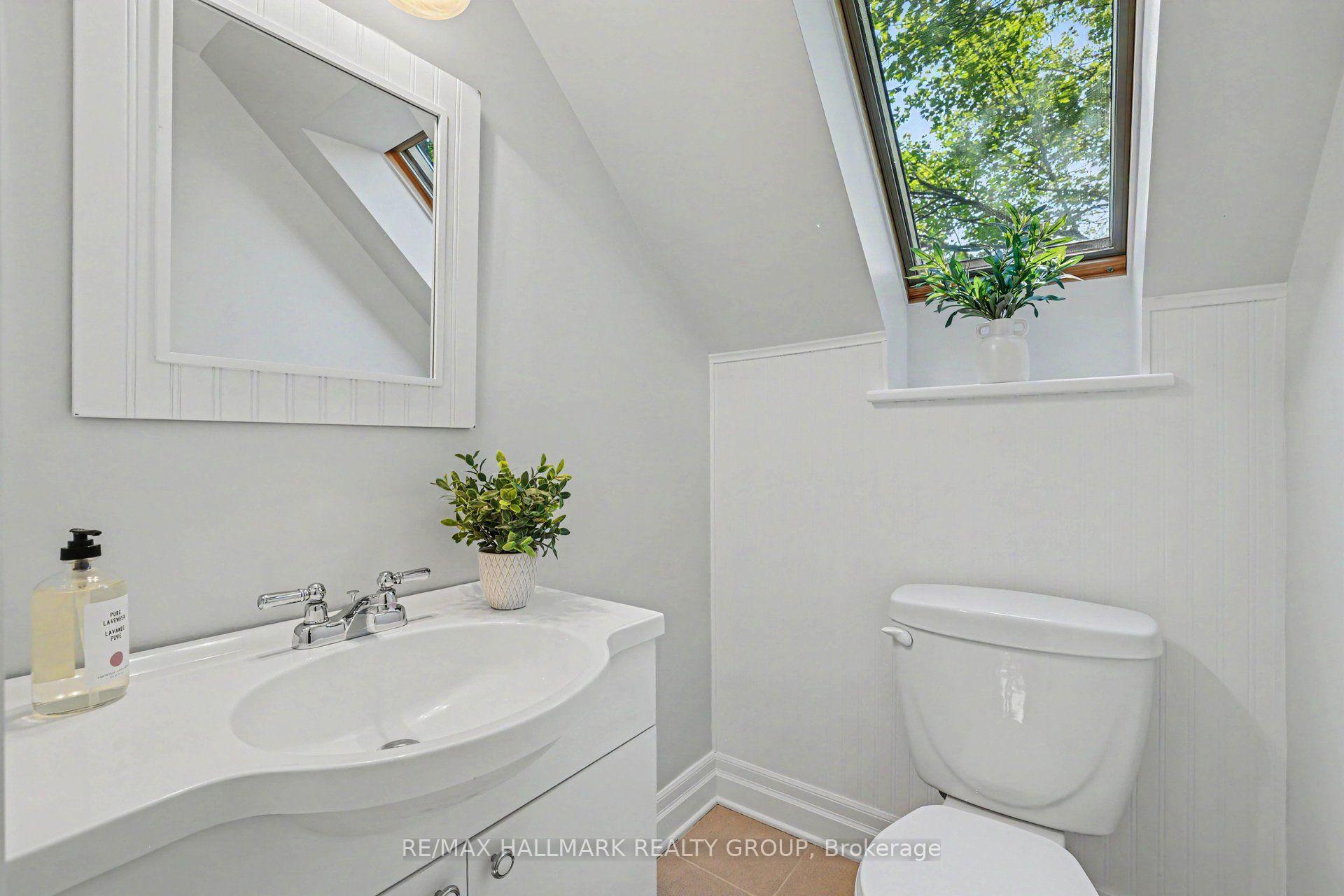 Photo 21 of 22 Dunvegan Road, Ottawa, Manor Park — HOMEH