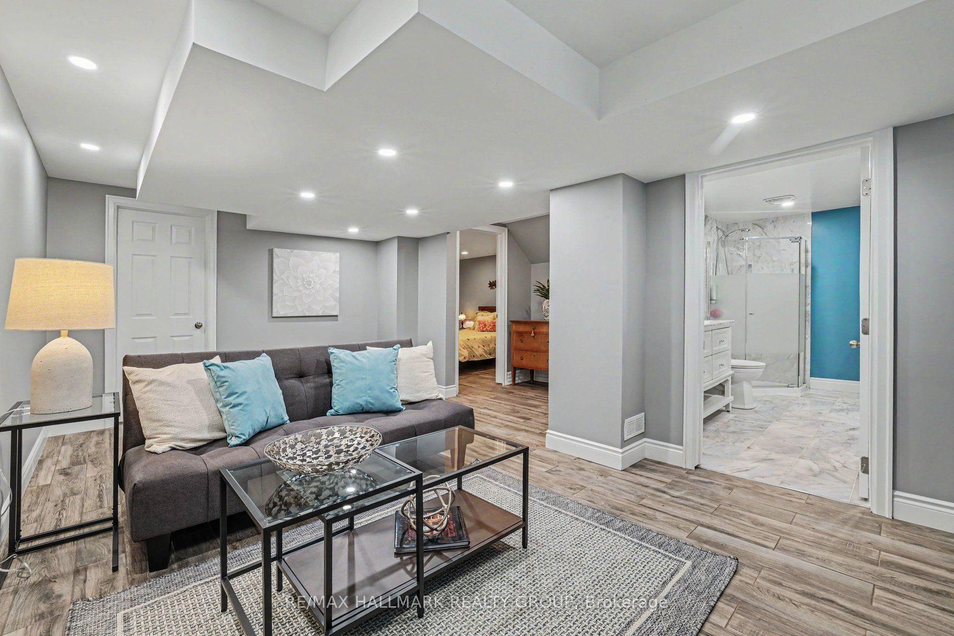 Photo 23 of 22 Dunvegan Road, Ottawa, Manor Park — HOMEH