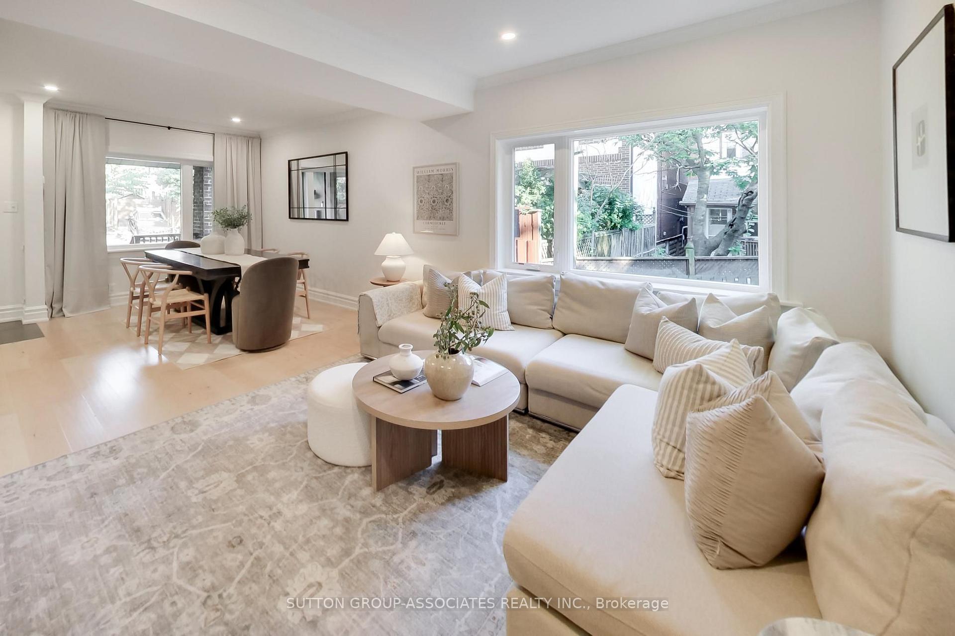 Photo 10 of 10 Winnett Avenue, Toronto, Humewood-Cedarvale — HOMEH