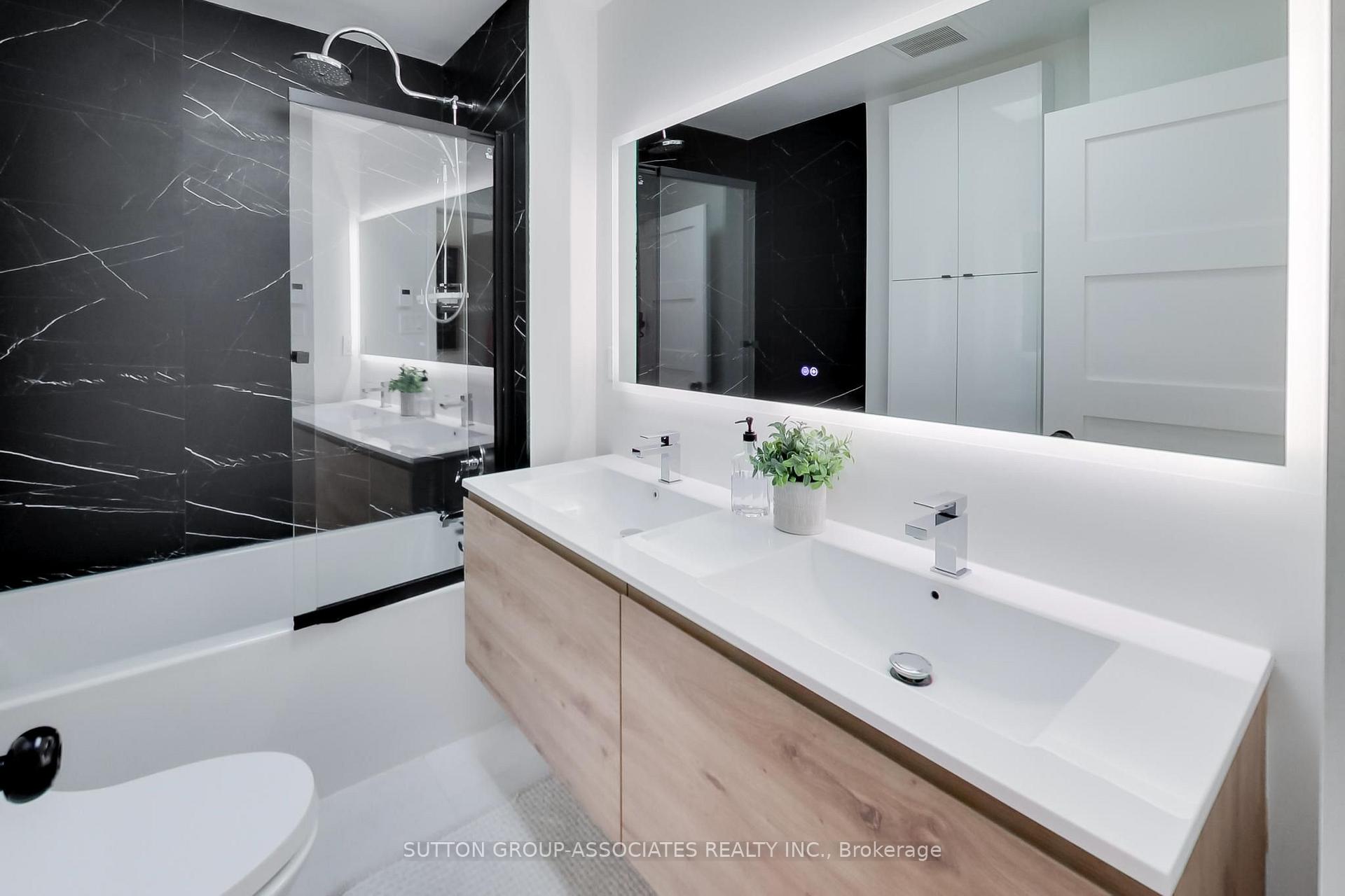 Photo 23 of 10 Winnett Avenue, Toronto, Humewood-Cedarvale — HOMEH