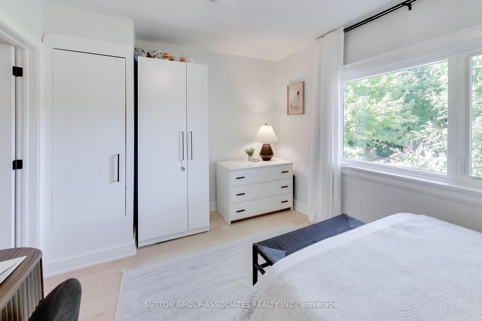 Photo 31 of 10 Winnett Avenue, Toronto, Humewood-Cedarvale — HOMEH