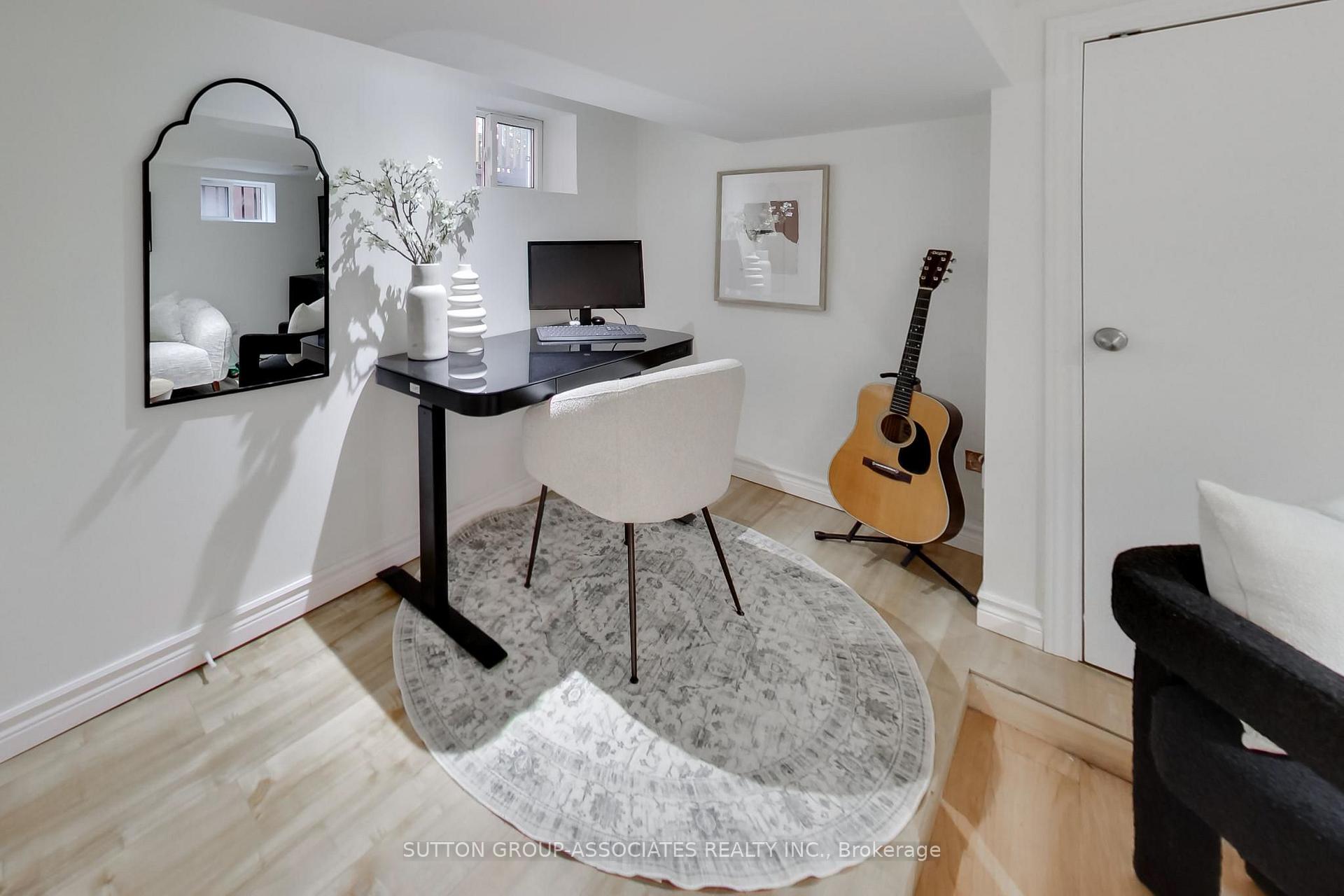 Photo 36 of 10 Winnett Avenue, Toronto, Humewood-Cedarvale — HOMEH