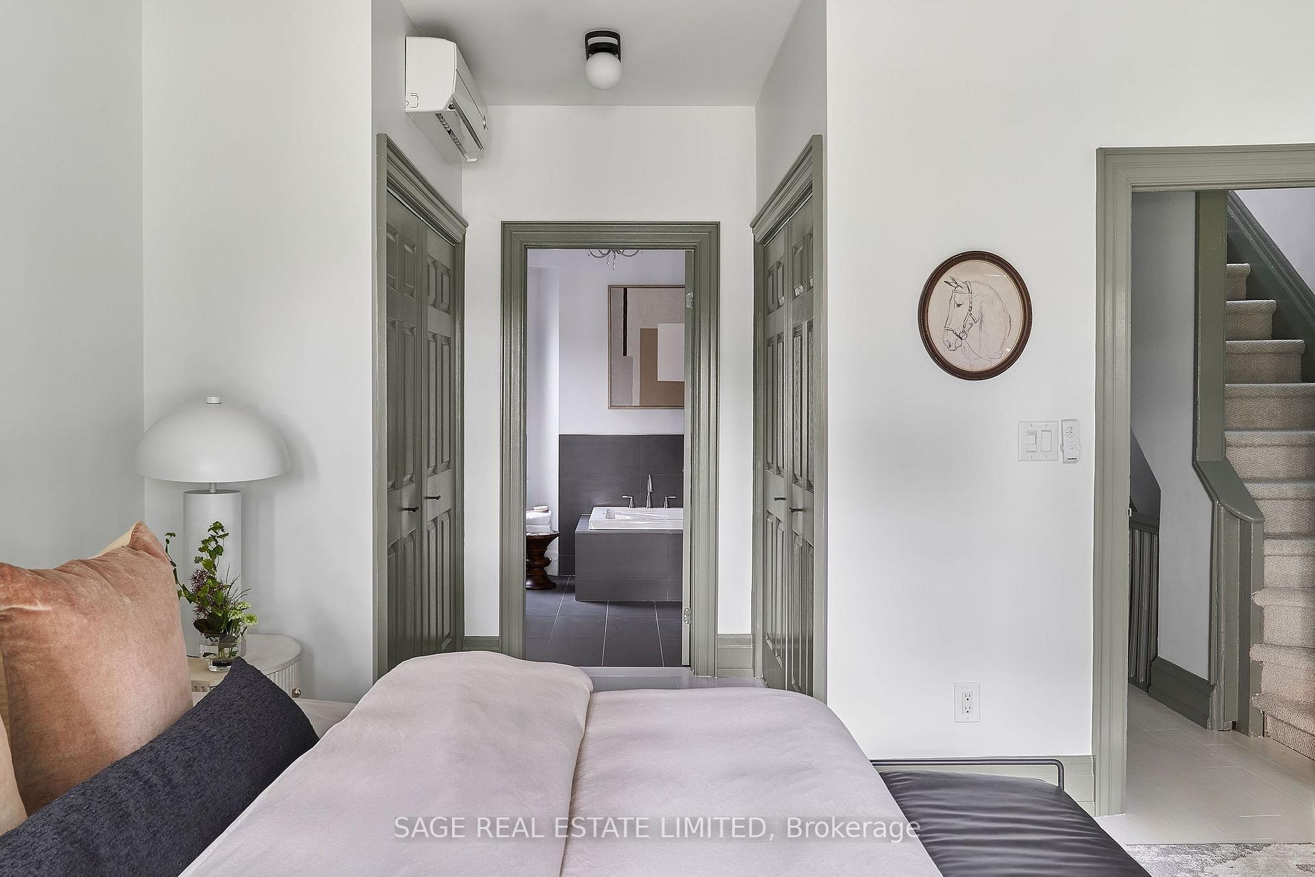 Photo 15 of 115 Gore Vale Avenue, Toronto, Trinity-Bellwoods — HOMEH