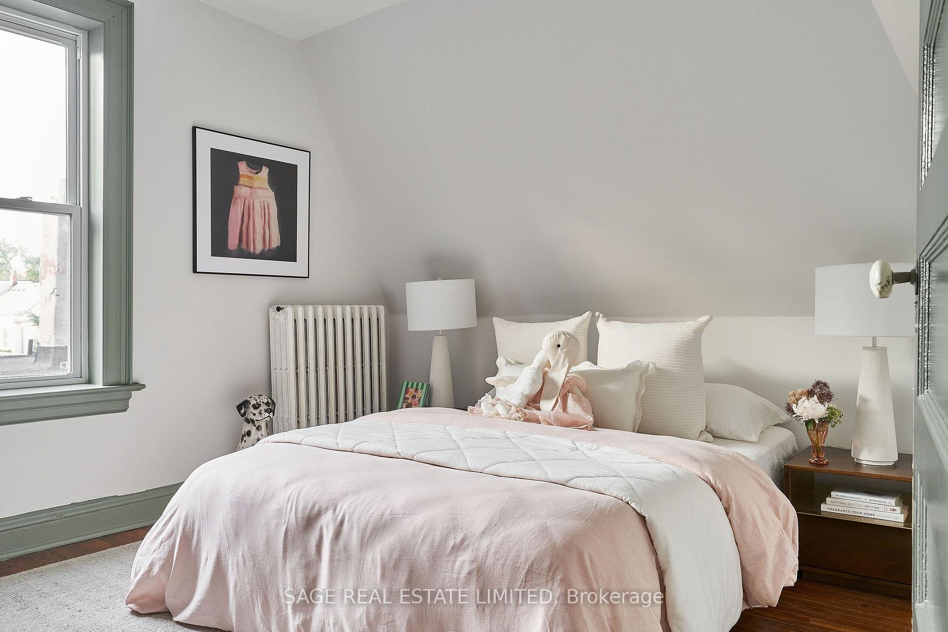 Photo 21 of 115 Gore Vale Avenue, Toronto, Trinity-Bellwoods — HOMEH