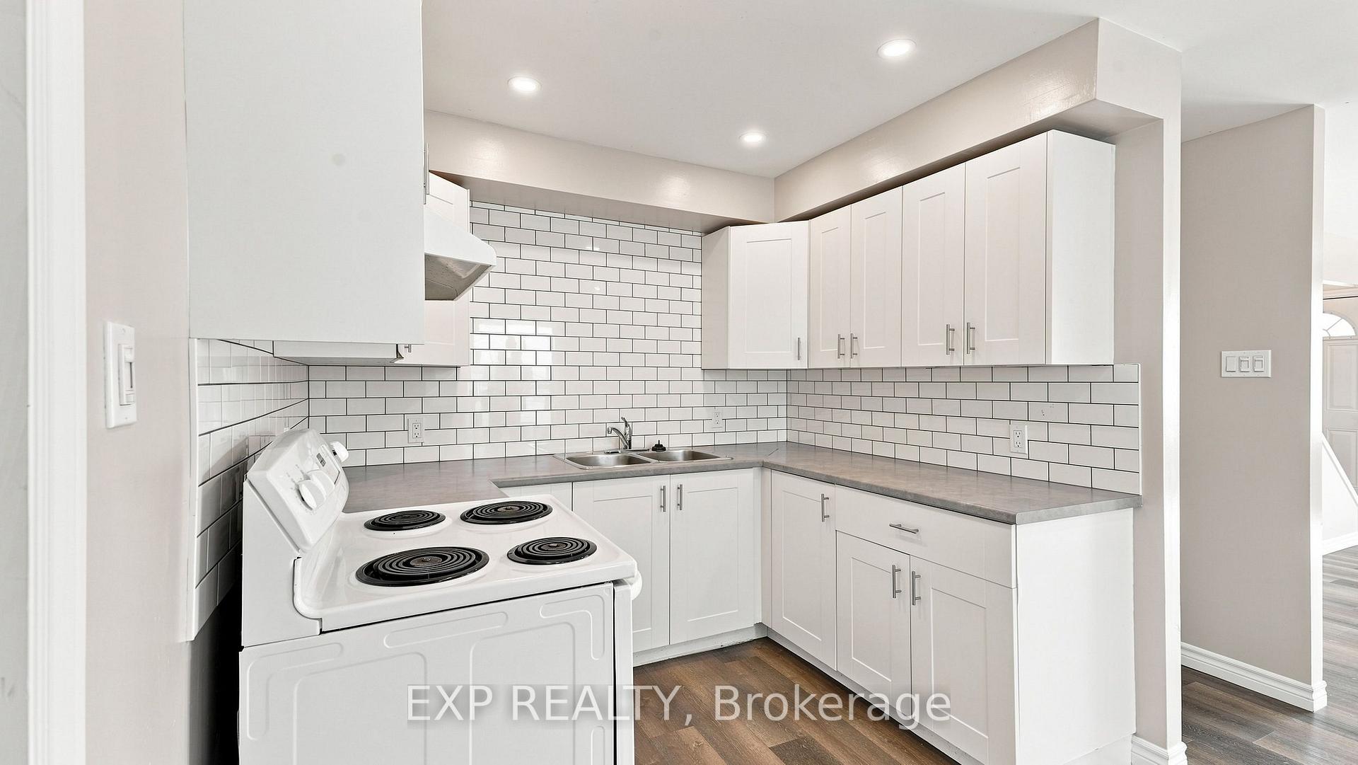 Photo 8 of 225 Grantham Avenue, St. Catharines, Facer — HOMEH