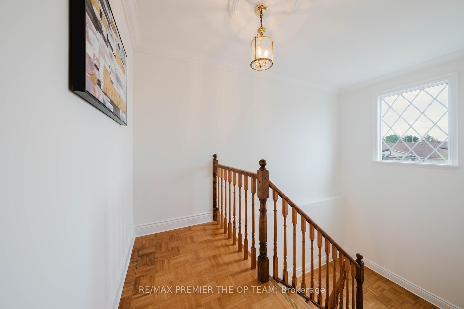 Photo 16 of 101 Skegby Road, Brampton, Brampton North — HOMEH